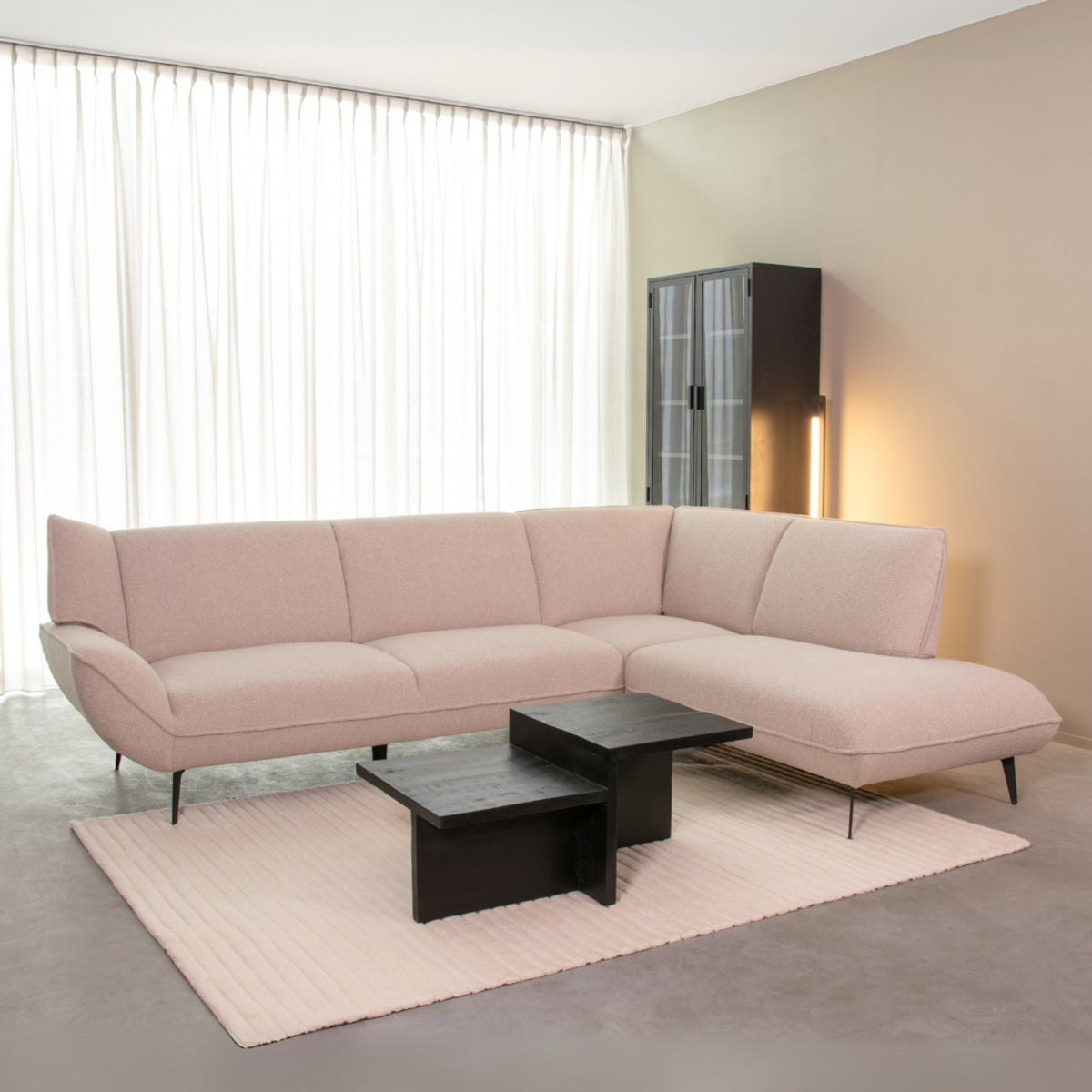 Translate Hoekbank Pesaro Rechts 274x85-203x82 cm naar het Nederlands.