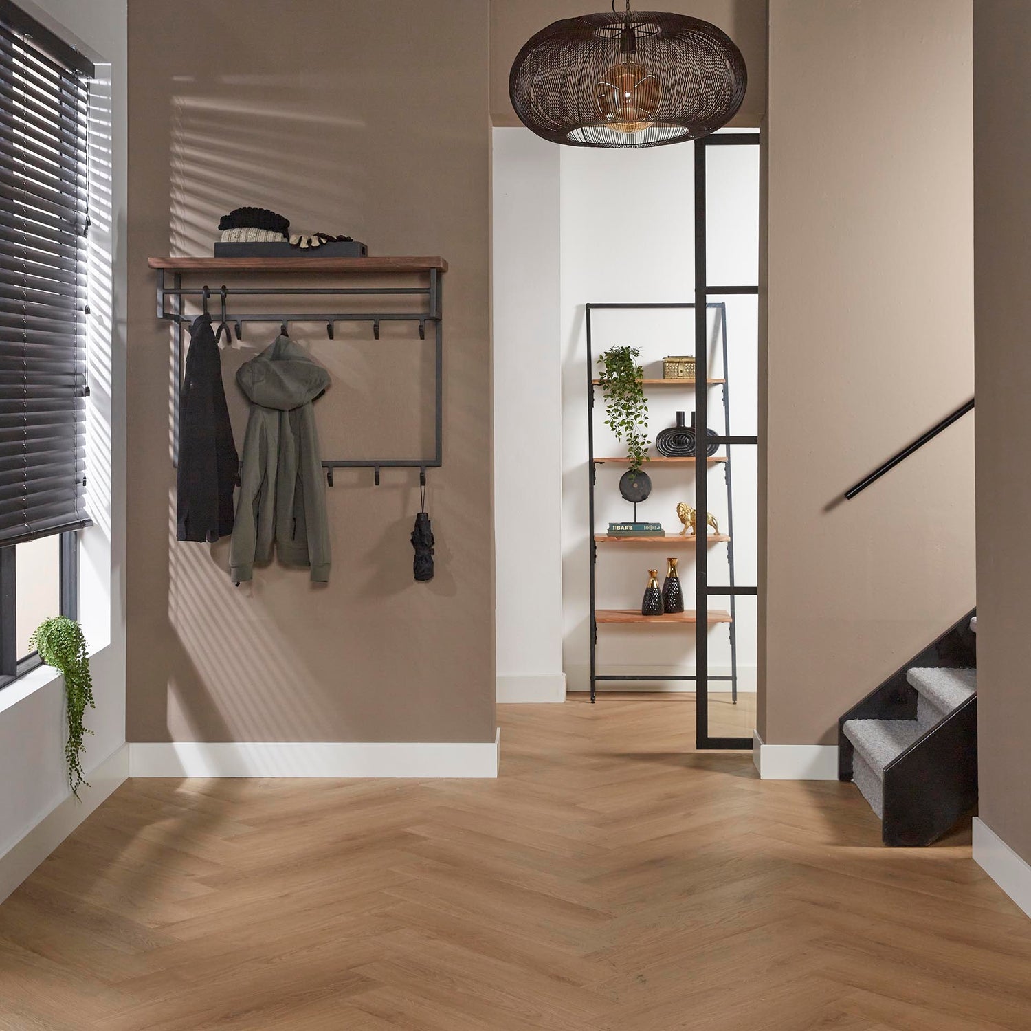 Kapstok Daytona met 12 haken hoedenplank - 100x30x80 cm - Naturel - Saja