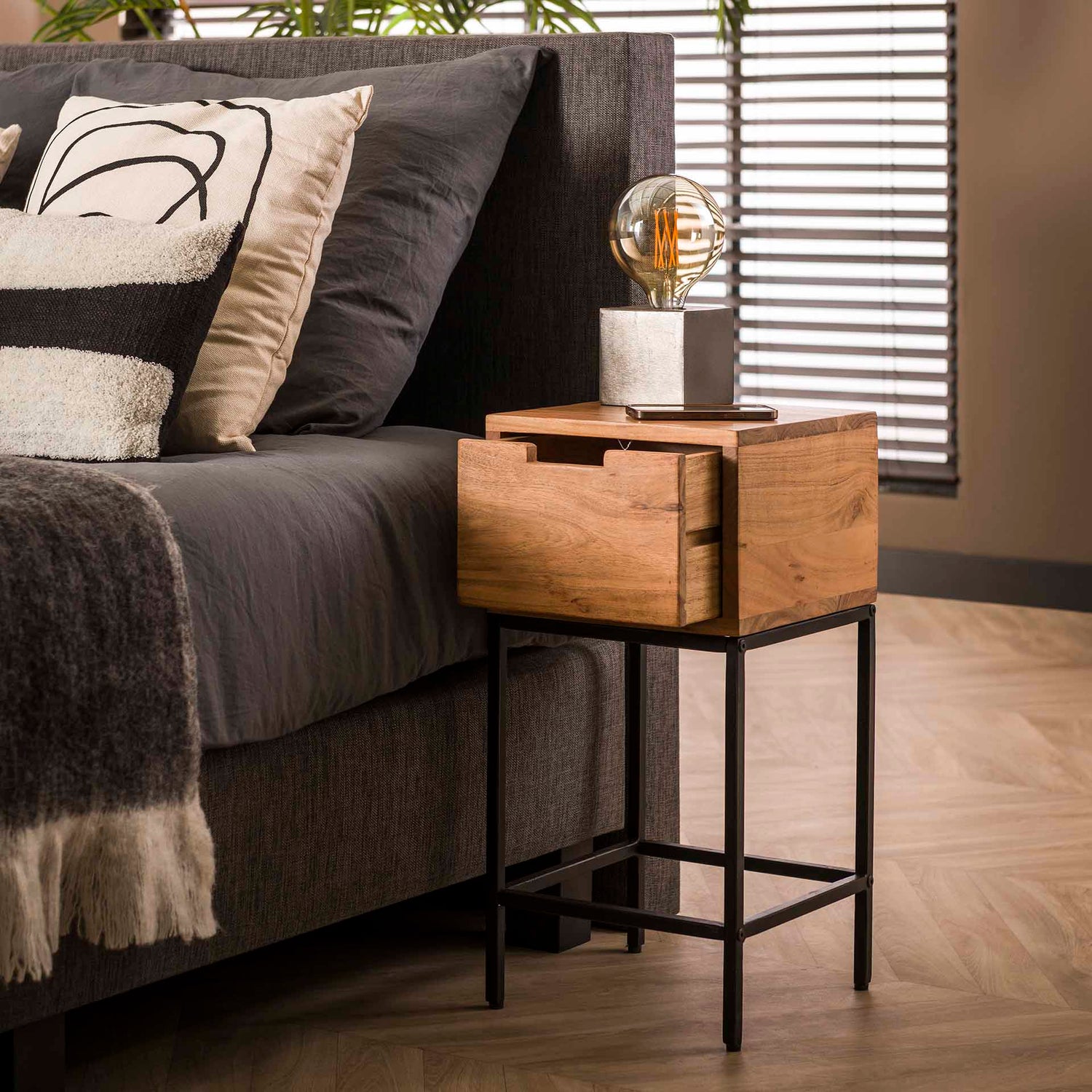 Nachtkastje XS Flat - 30x30x60 cm - Naturel - Acacia