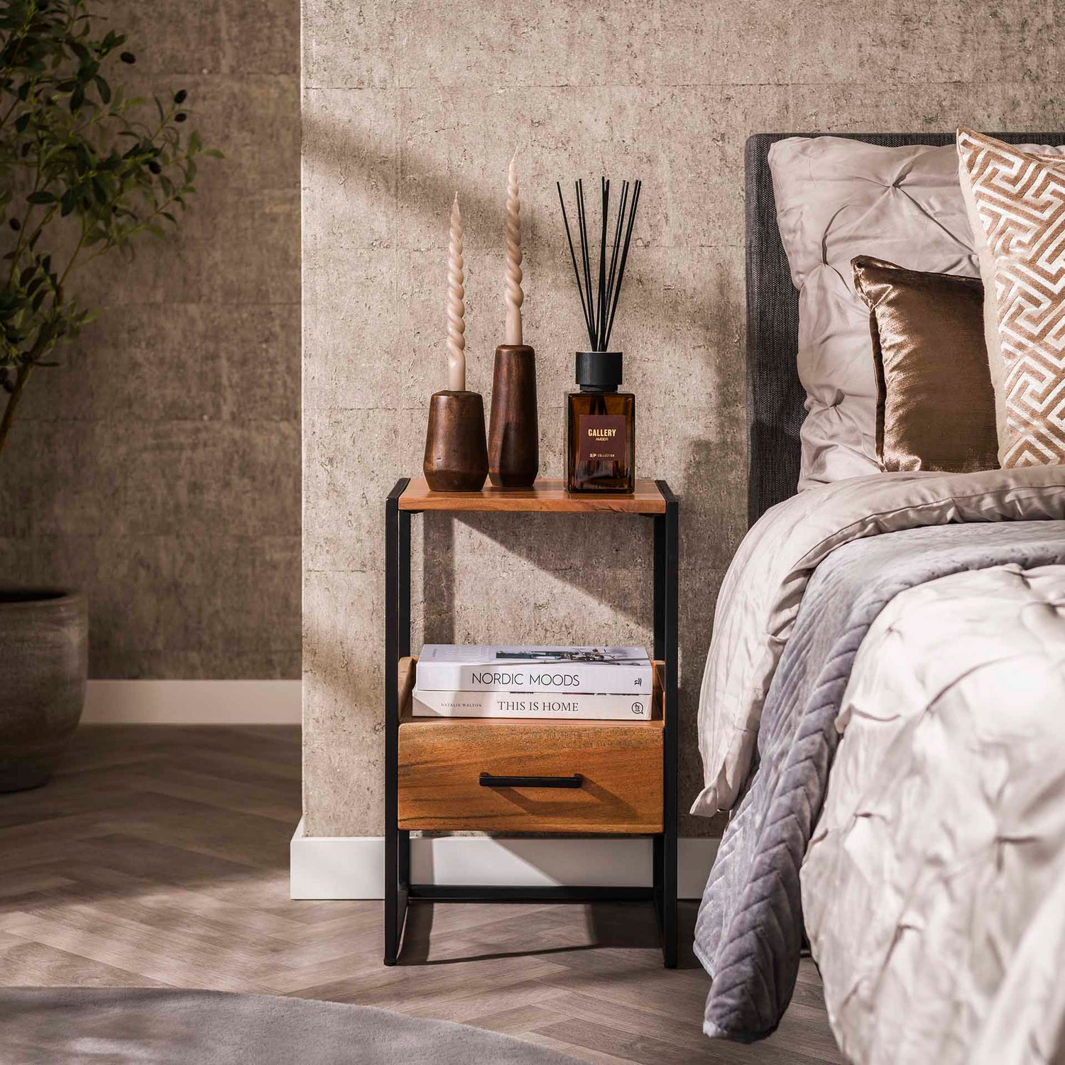 Nachtkastje met 1 lade XS Niche - 35x35x55 cm - Naturel - Acacia