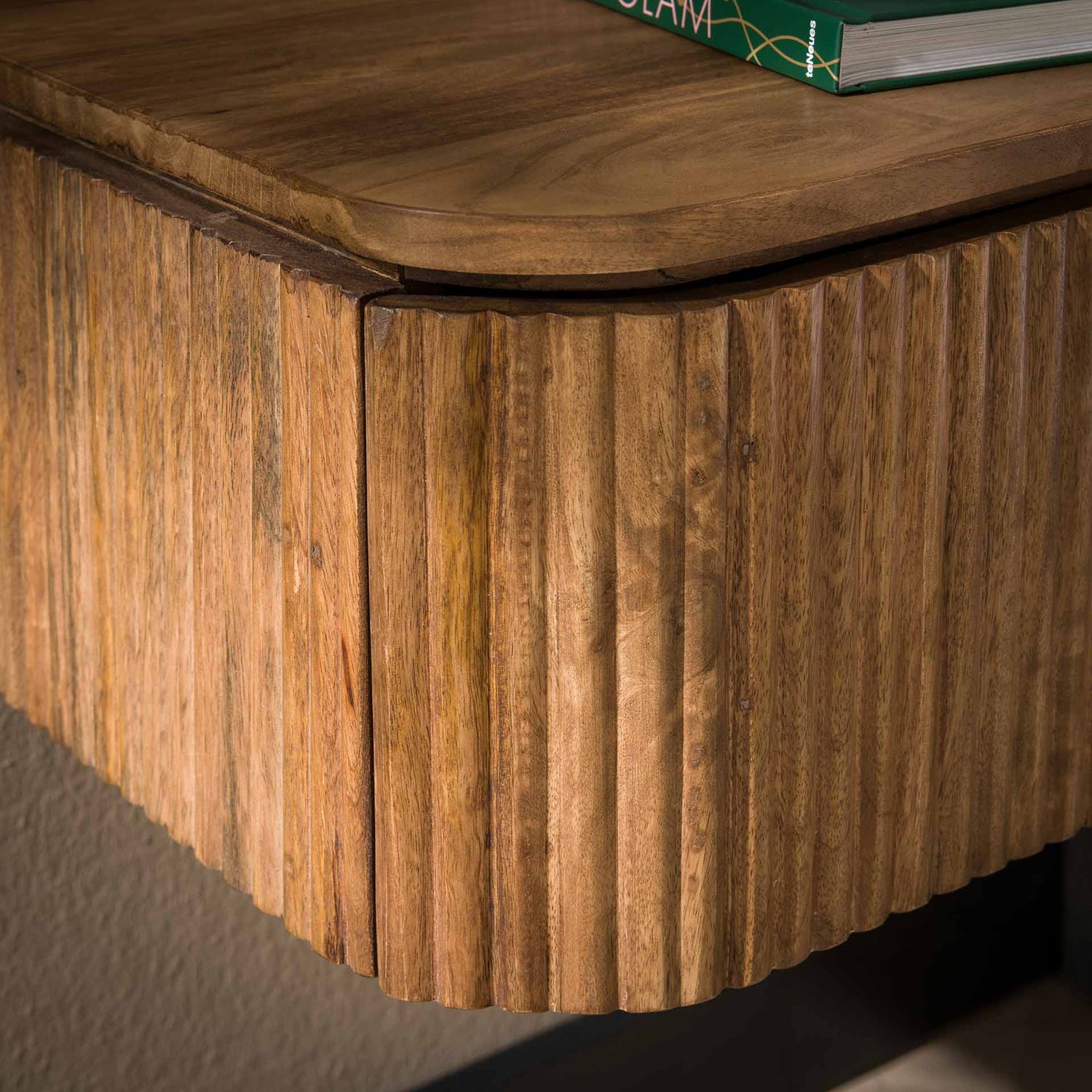 Nachtkastje Hangend met 1 lade Wave - 45x40x21 cm - Zandkleur - Mango