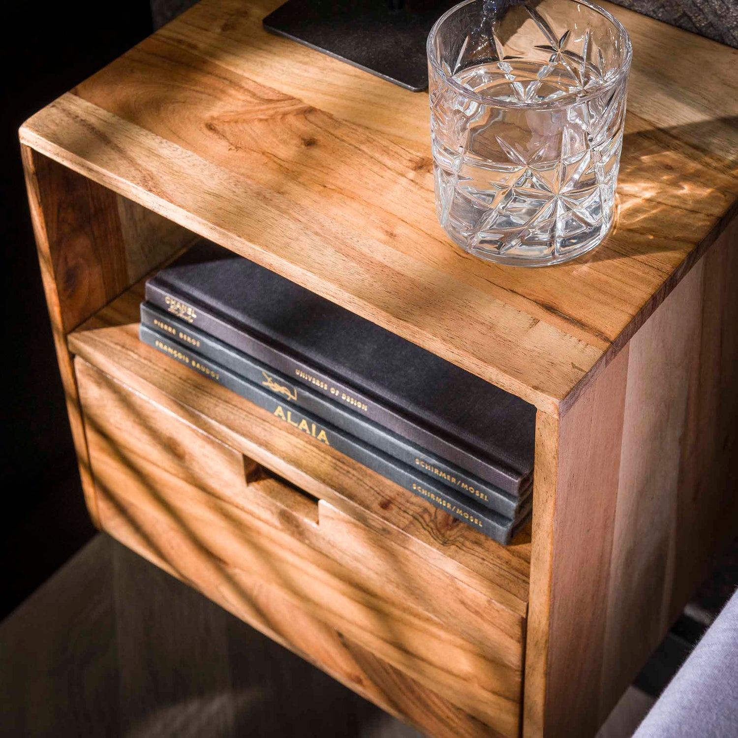 Nachtkastje XS Hangend Flat - Set van 2 - 30x25x30 cm - Naturel - Acacia