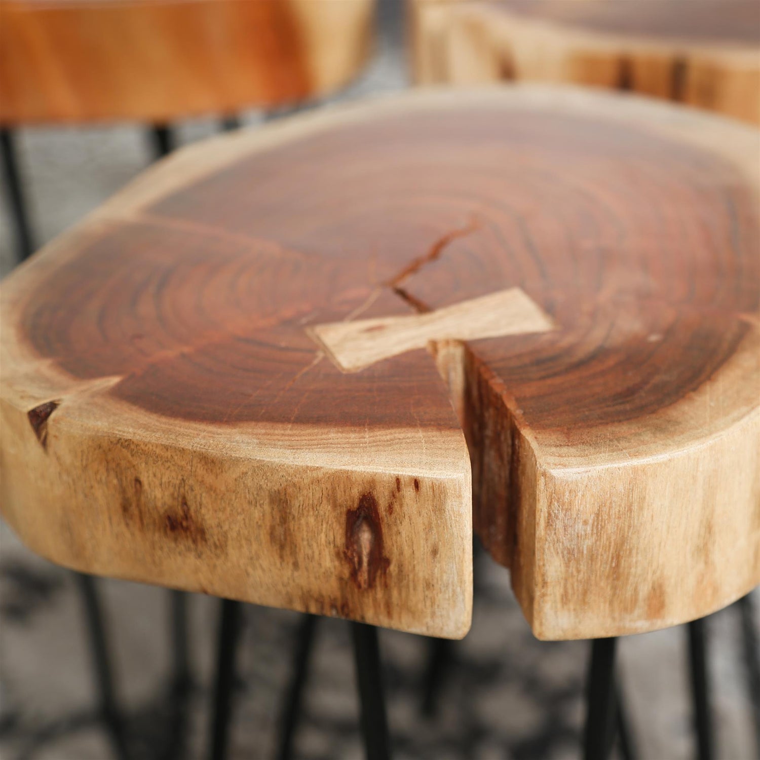 Bijzettafel stam met stalen frame - 32x32x45 cm - Acacia Naturaal