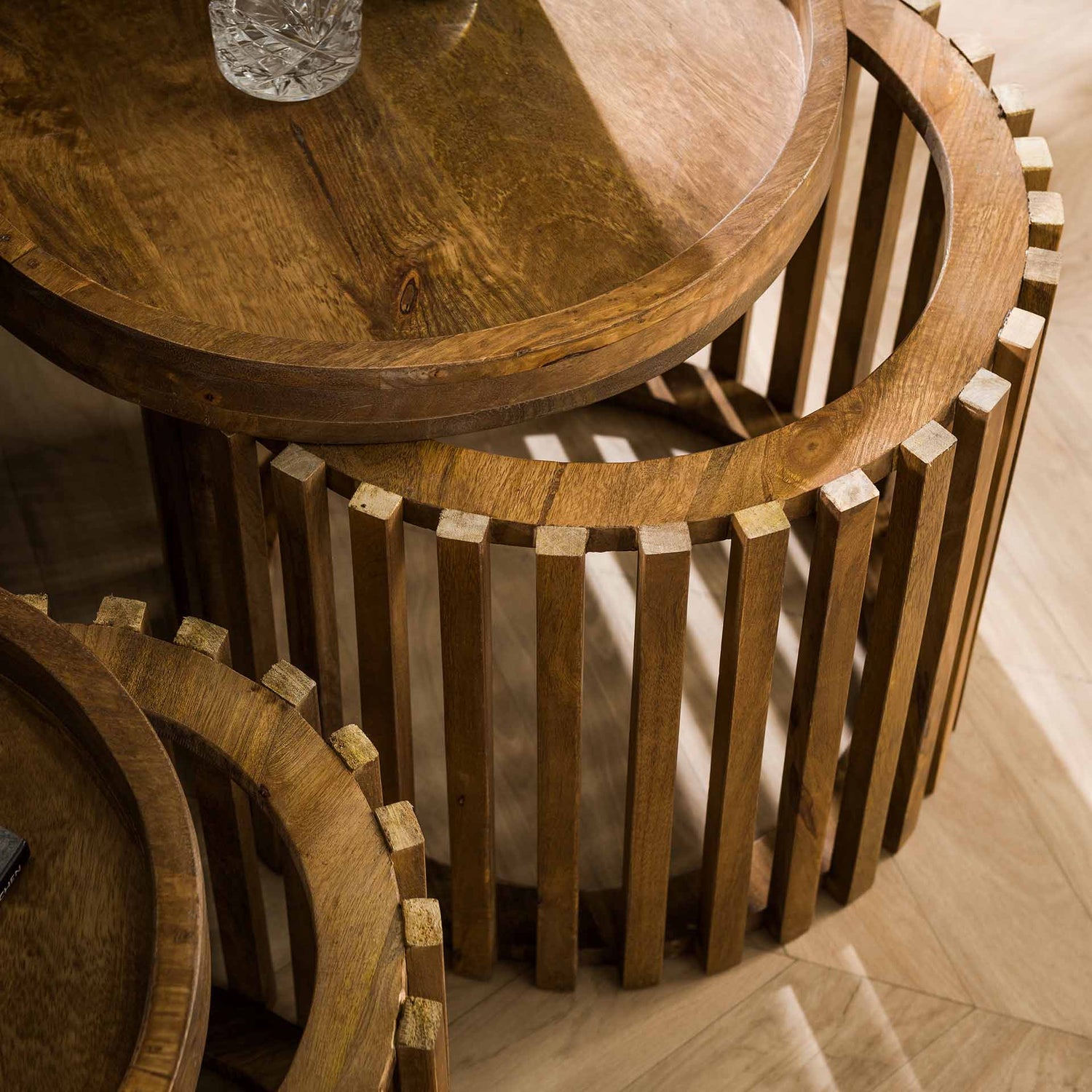 Bijzettafel Tweak - Set van 2 - 45x45x45 cm - Zandkleur - Mango