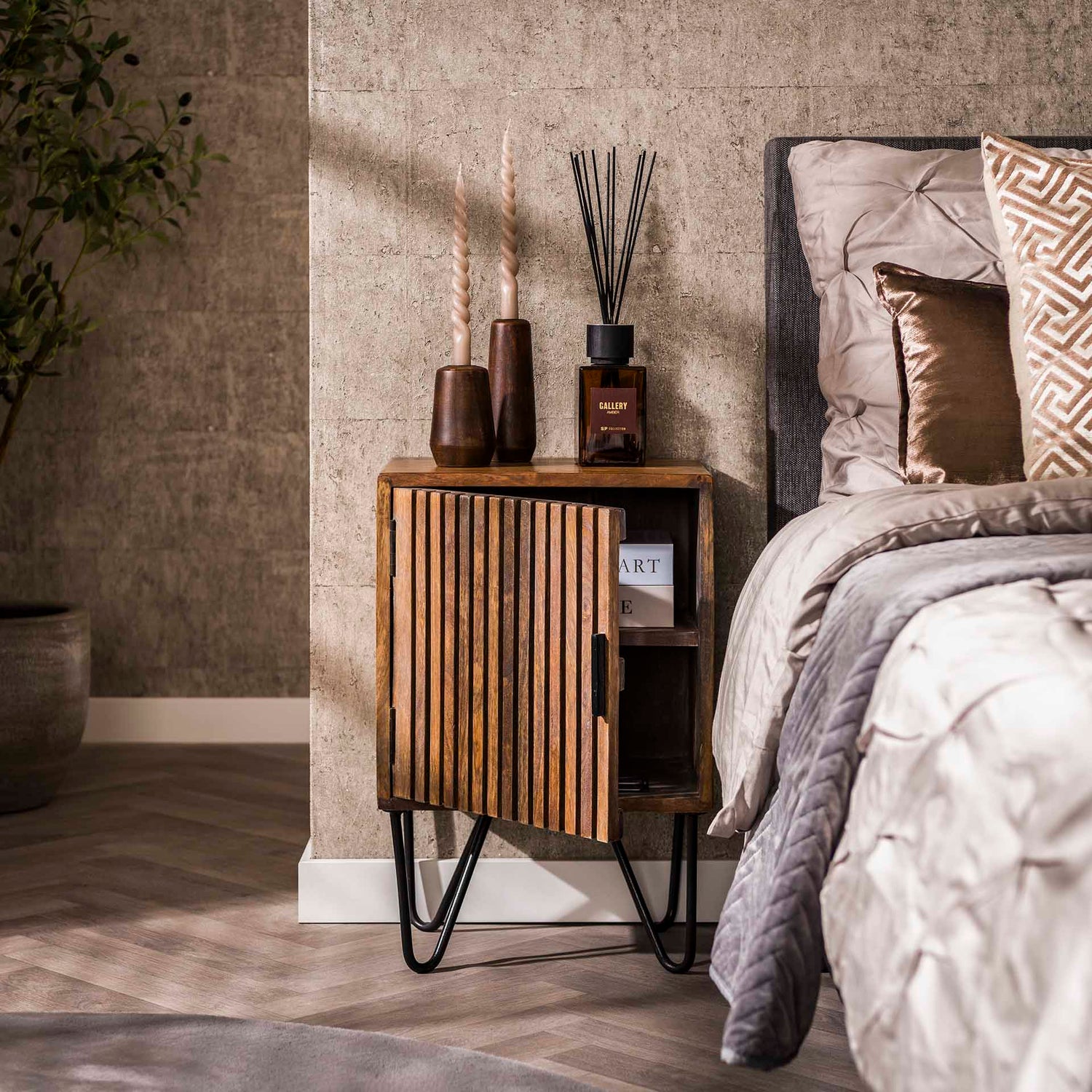 Nachtkastje Tweak - Set van 2 - 40x30x60 cm - Zandkleur - Mango