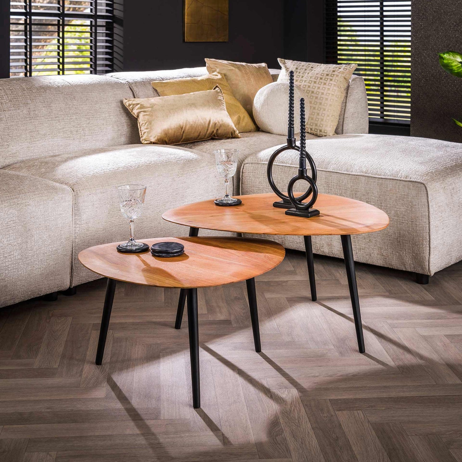 Salontafel Driehoek Organisch - Set van 2 - 75x73x40 cm - Naturel - Acacia