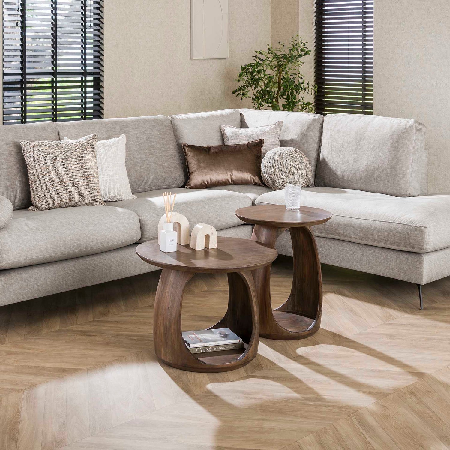 Bijzettafel Flow Solid M - 60x60x46 cm - Glaze Brown - Acacia