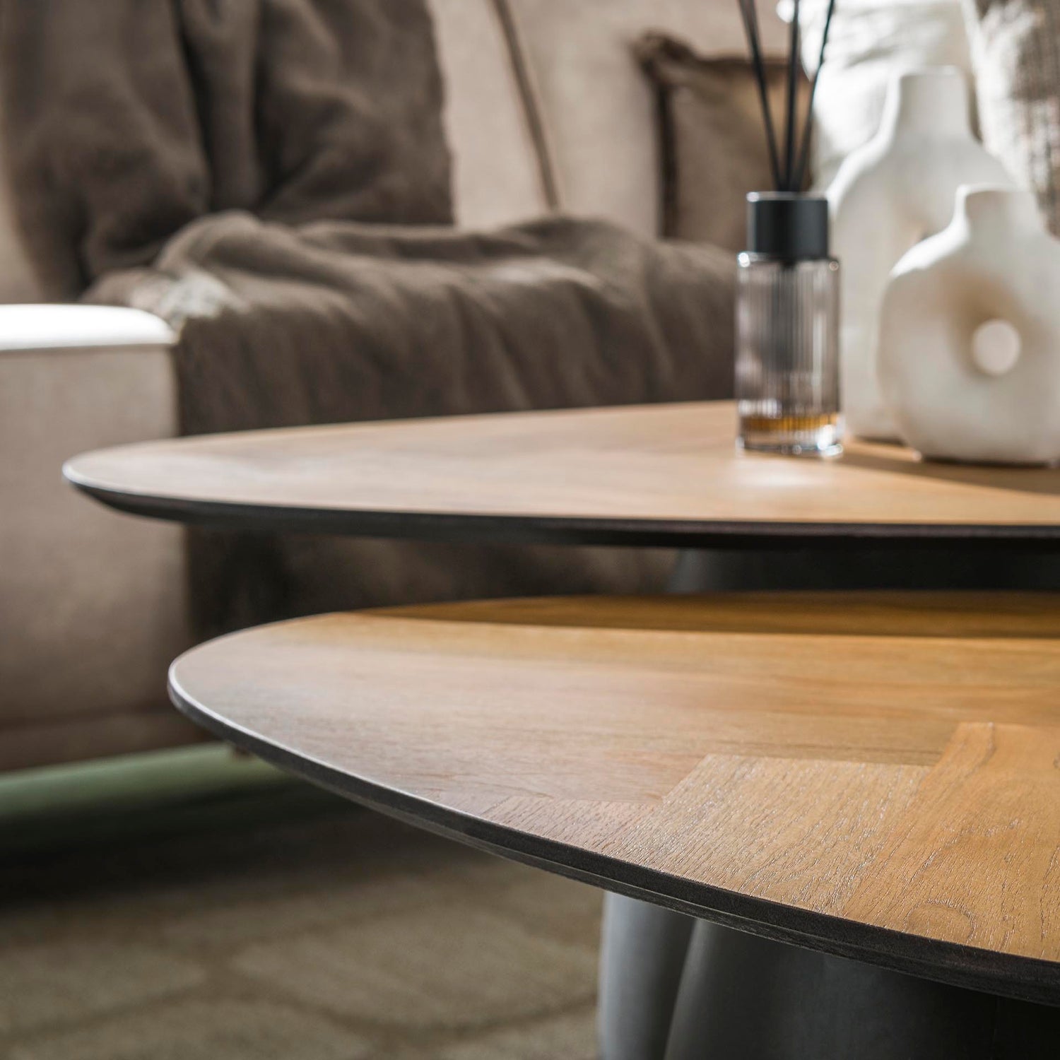 Salontafel Infinite - Set van 2 - 90x75x40 cm - Gerecycled Teakhout Fineer