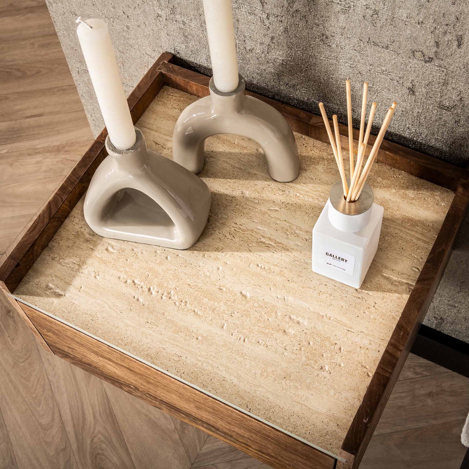 Nachtkastje hangend Nuovo Travertin - 40x35x19 cm - Zandkleur - Mango