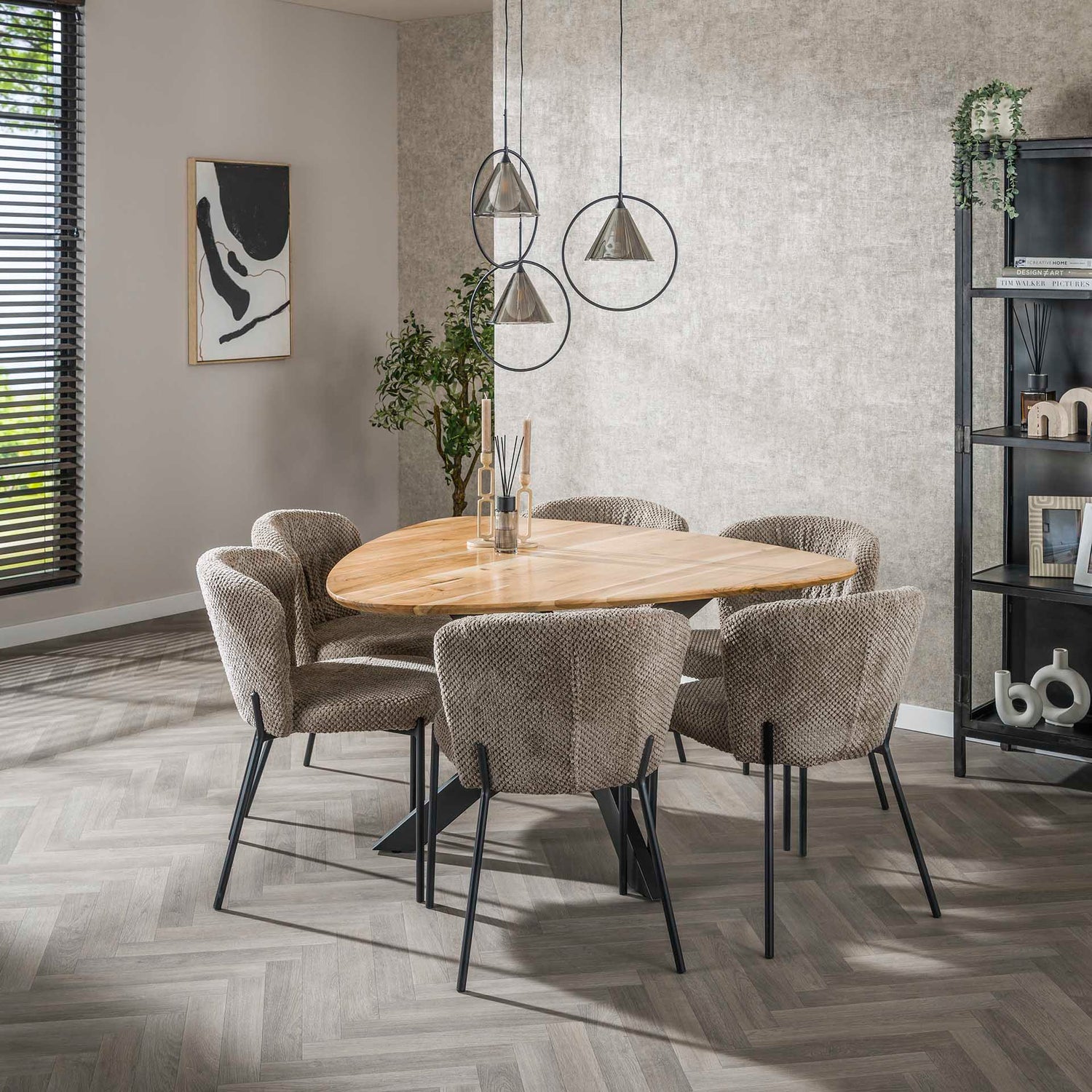 Eettafel Driehoek - 135x135x76 cm - Naturel - Acacia