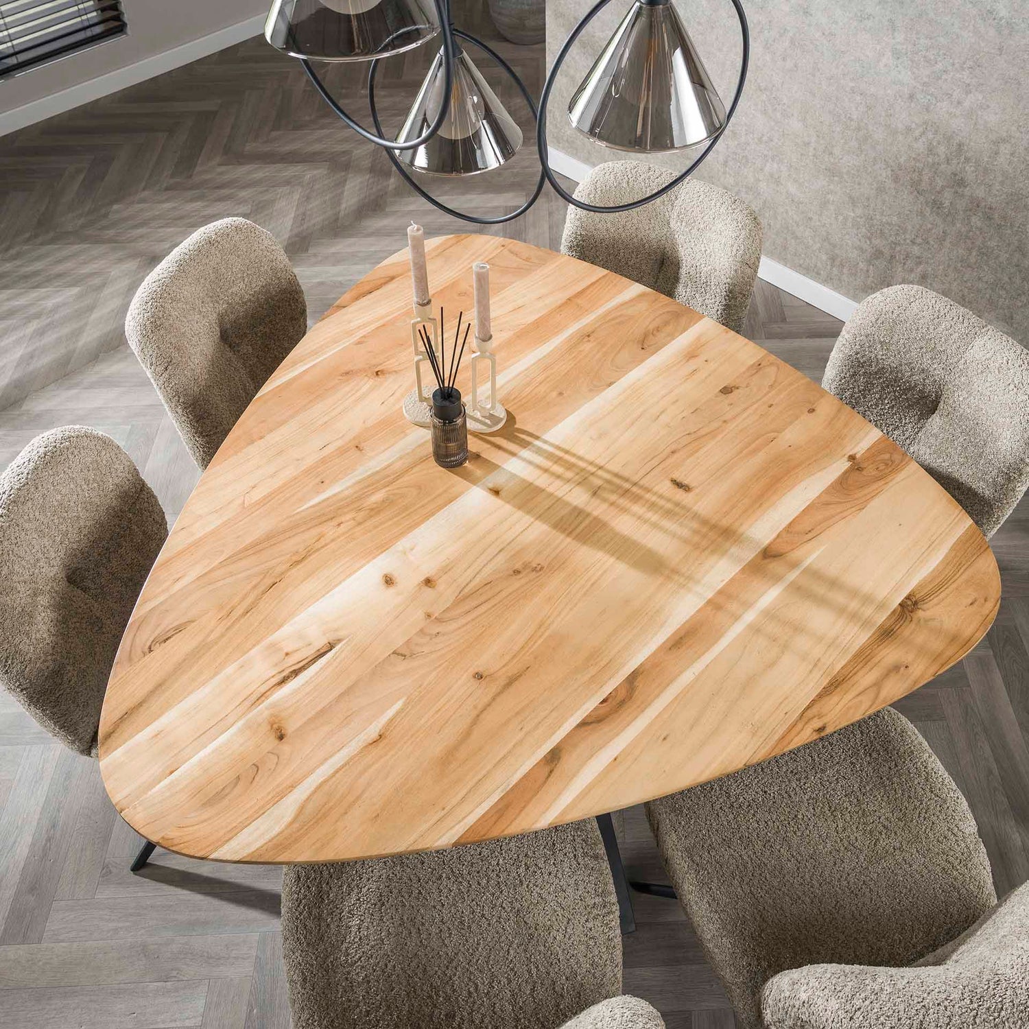 Eettafel Driehoek - 135x135x76 cm - Naturel - Acacia