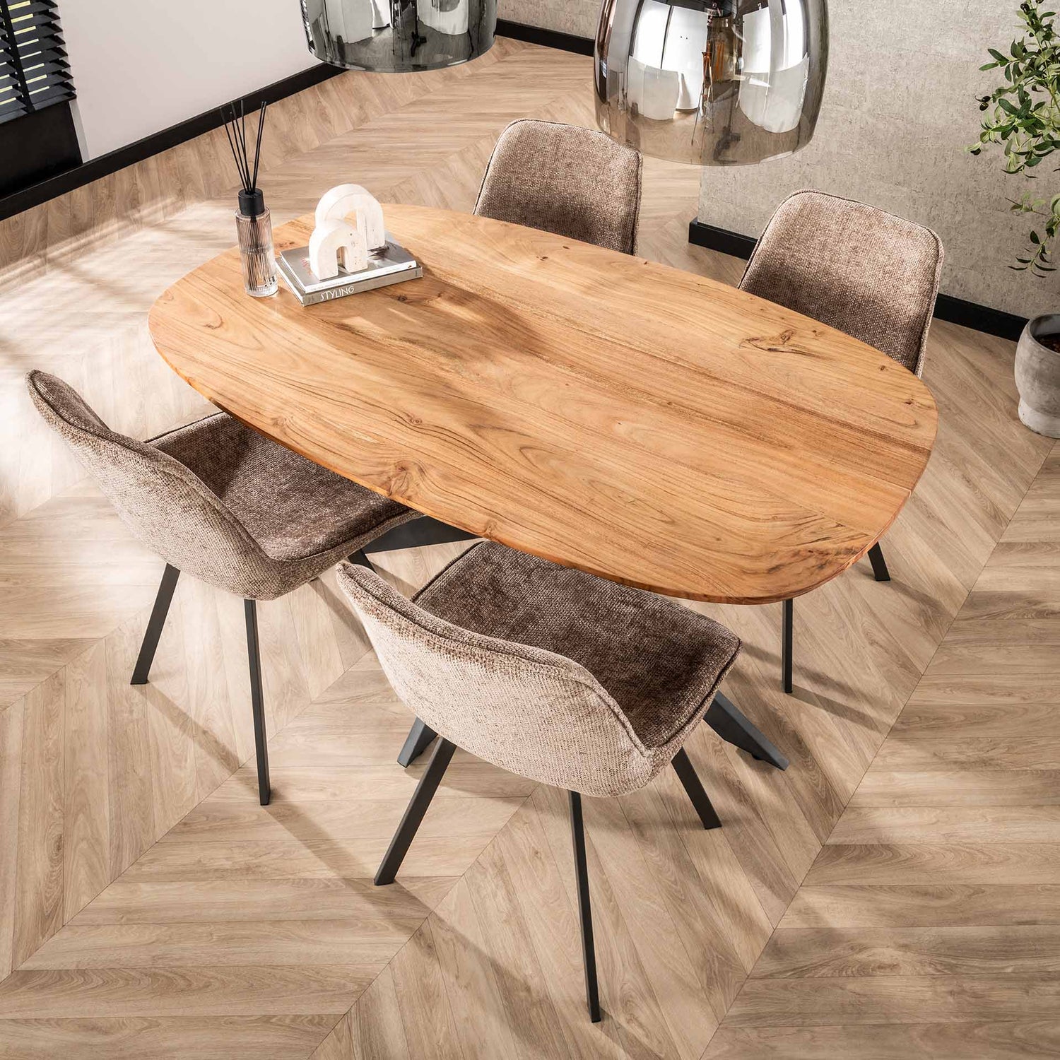 Eettafel Arhus Solid - 150x90x77 cm - Naturel - Acacia