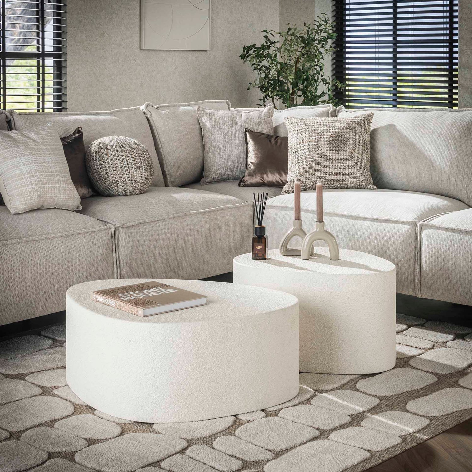 Salontafel Driehoekig Stone - Set van 2 - 60x81x30 cm - Marmer Composiet