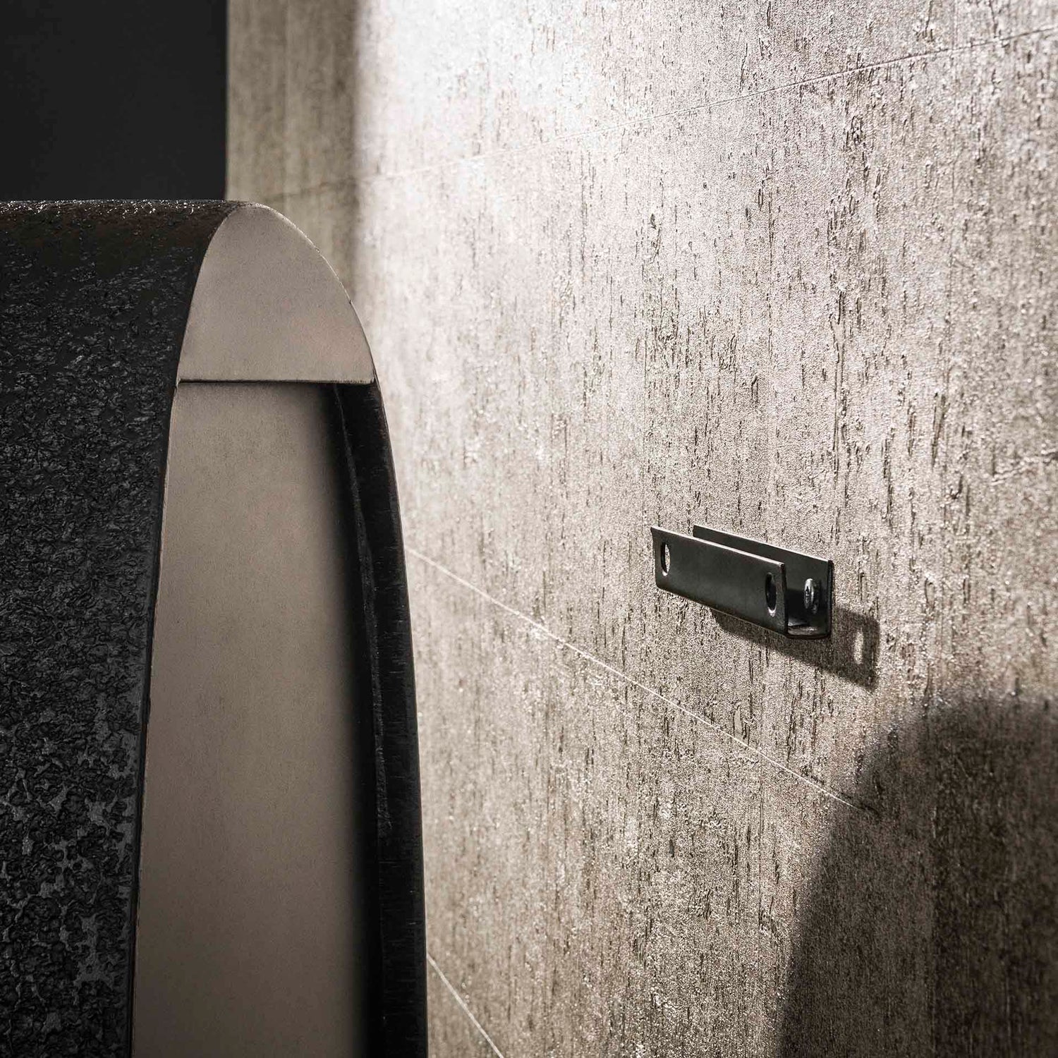 Wandschap Metallic Breed - 44x21x48 cm - Grijs