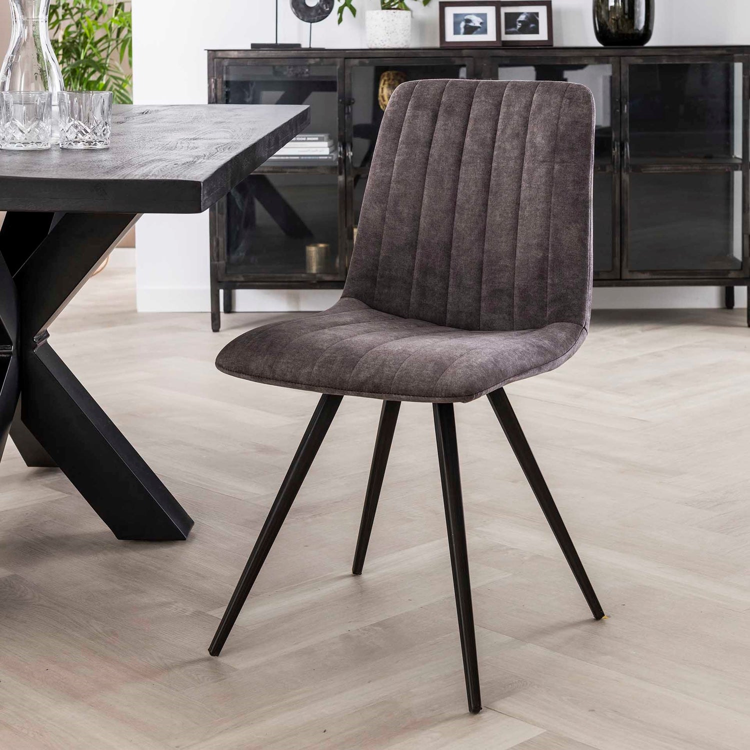 Stoel Velvet Straight Stitch 4 stuks - 45x53x86 cm - Grijs Velours