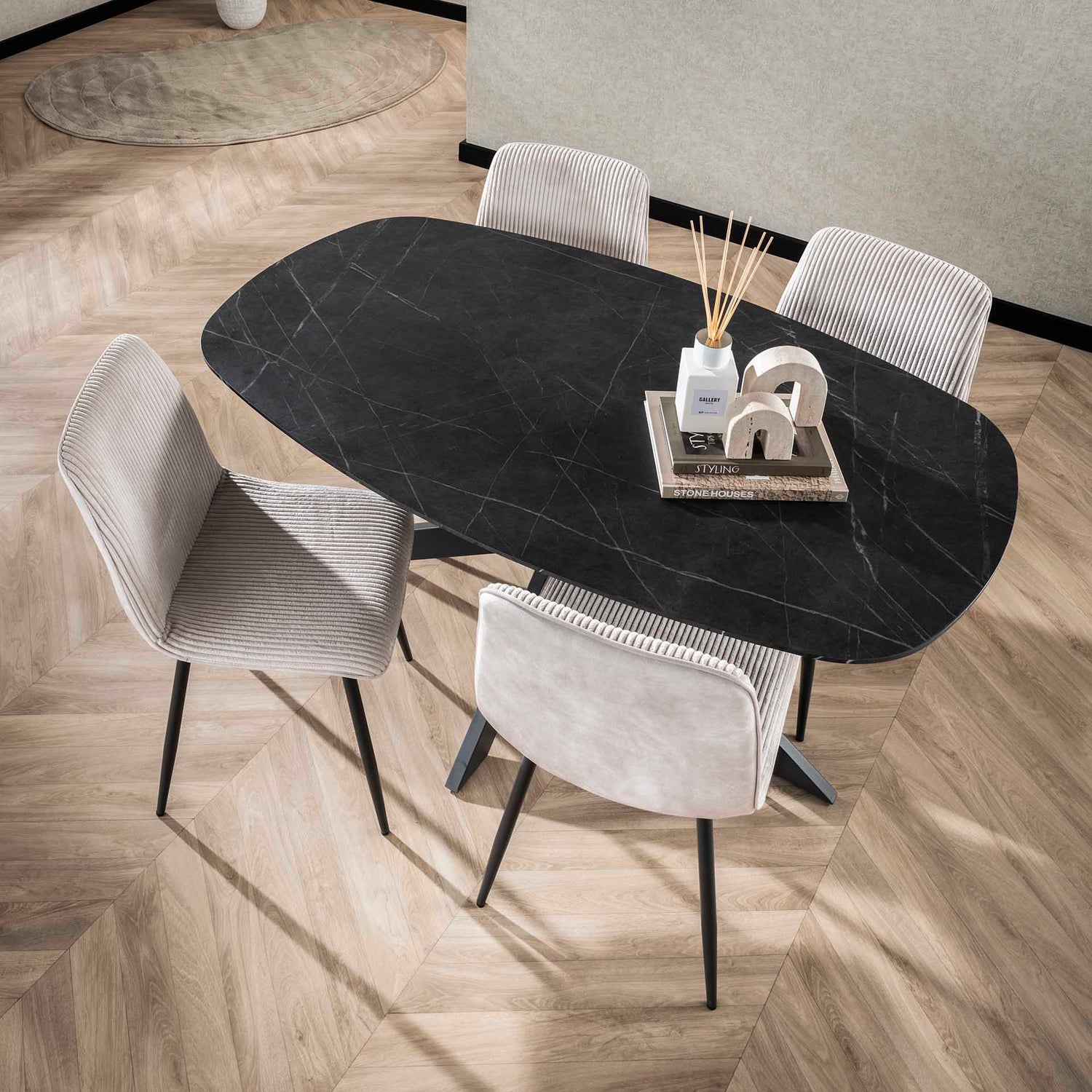 Eettafel Deens Ovaal - 150x90x76 cm - Zwart Bruin - Melamine