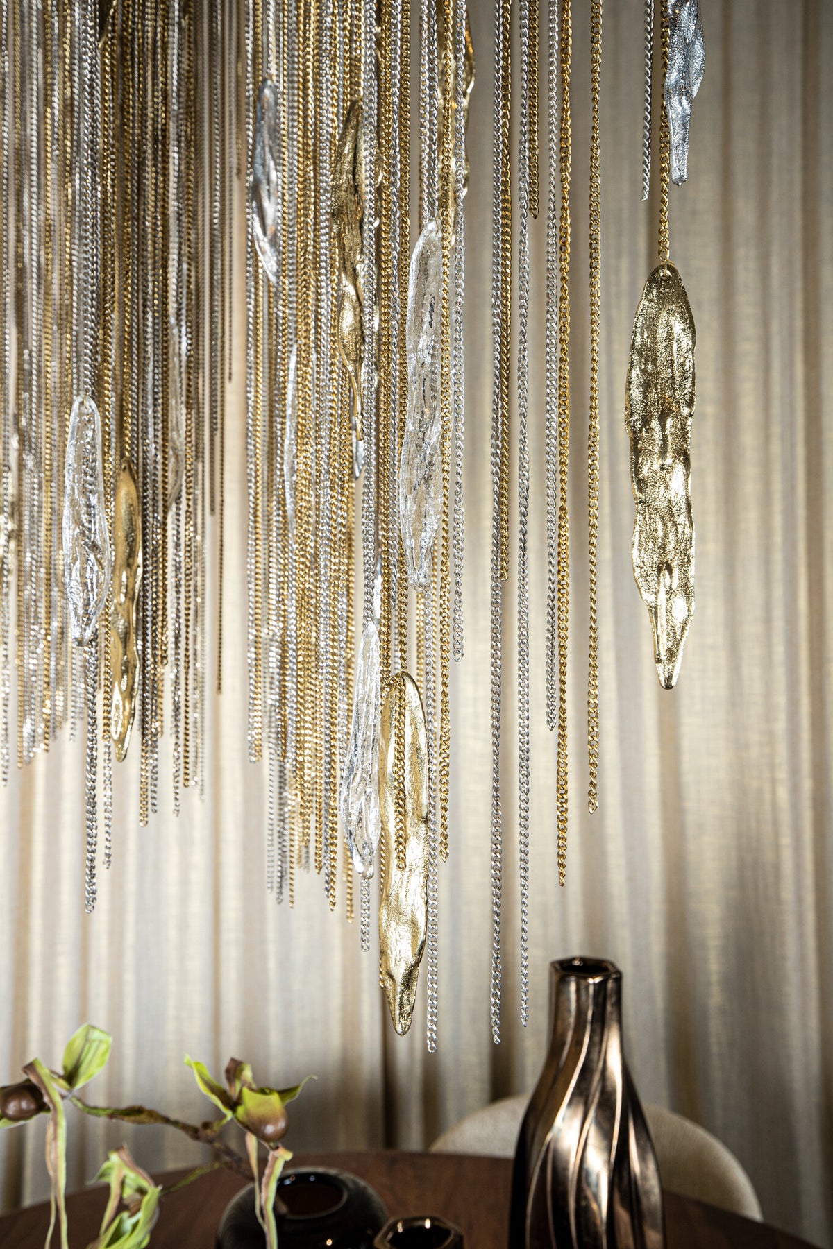 Wilco Brass Casted Alu Hanging Lamp Chains Wide