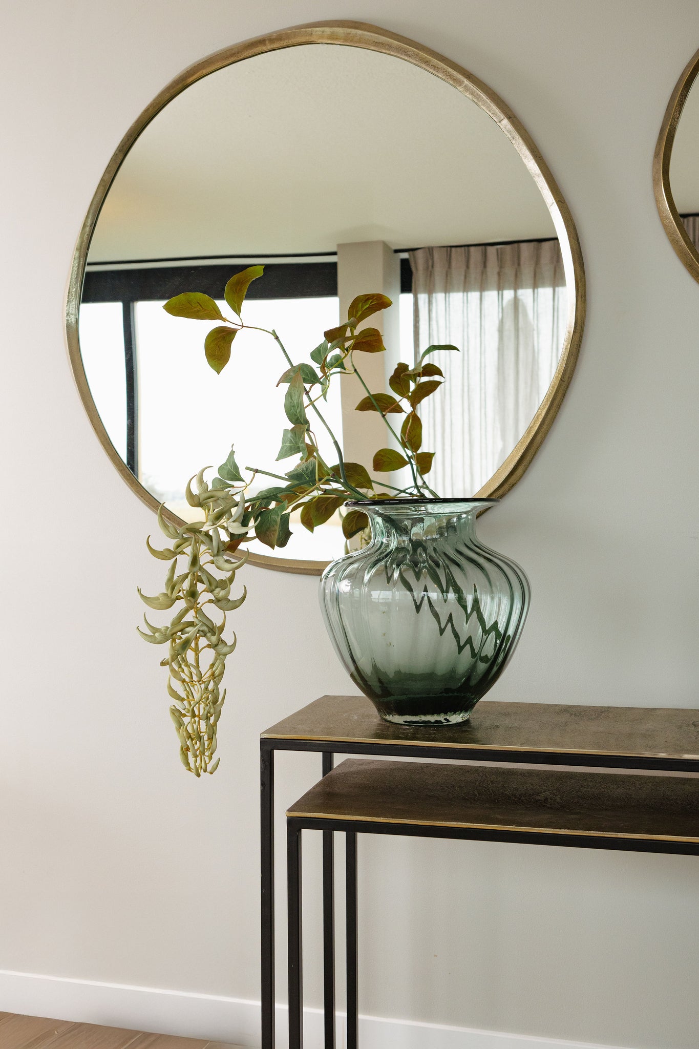 Limera Brass Alu Round Mirror Irregular Border S