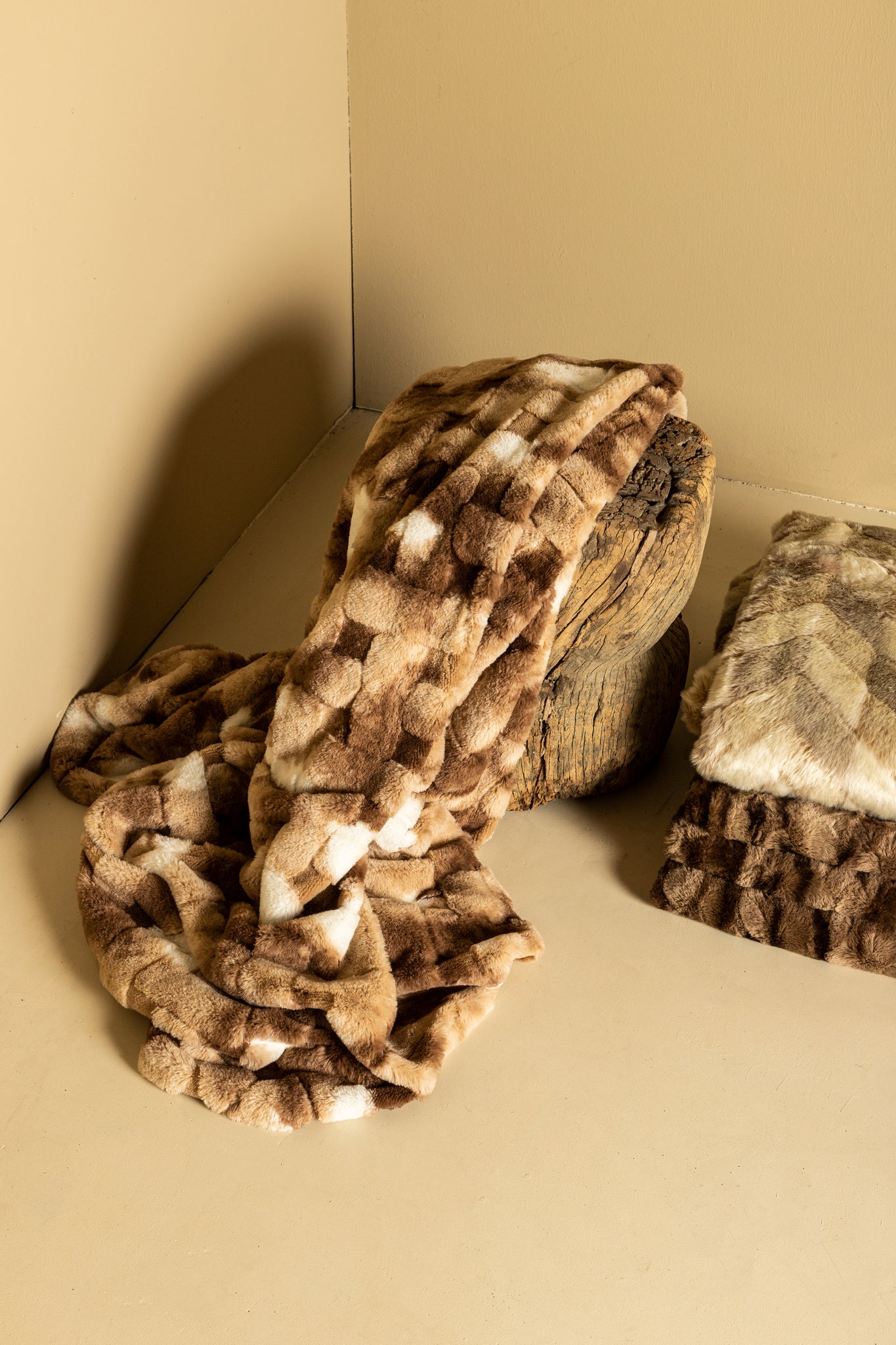 Clarisse Brown Artificial Fur Plaid Rectangle S