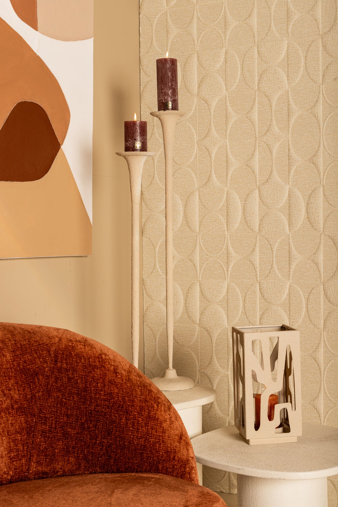 Krish Cream Iron Candle Holder Round Taps Rough L