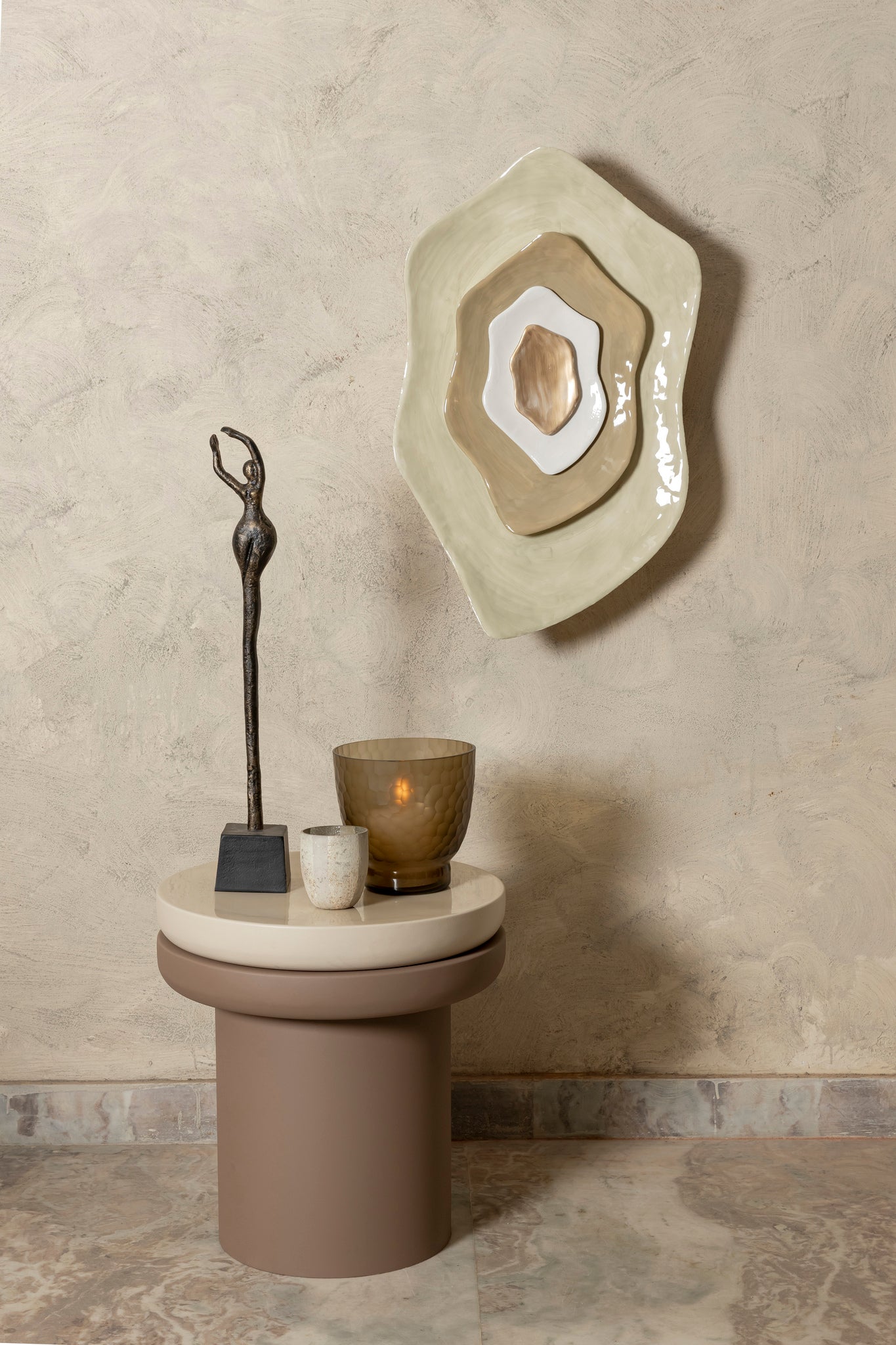 Ciwan Antique Brass Alu Casted Women Statue A