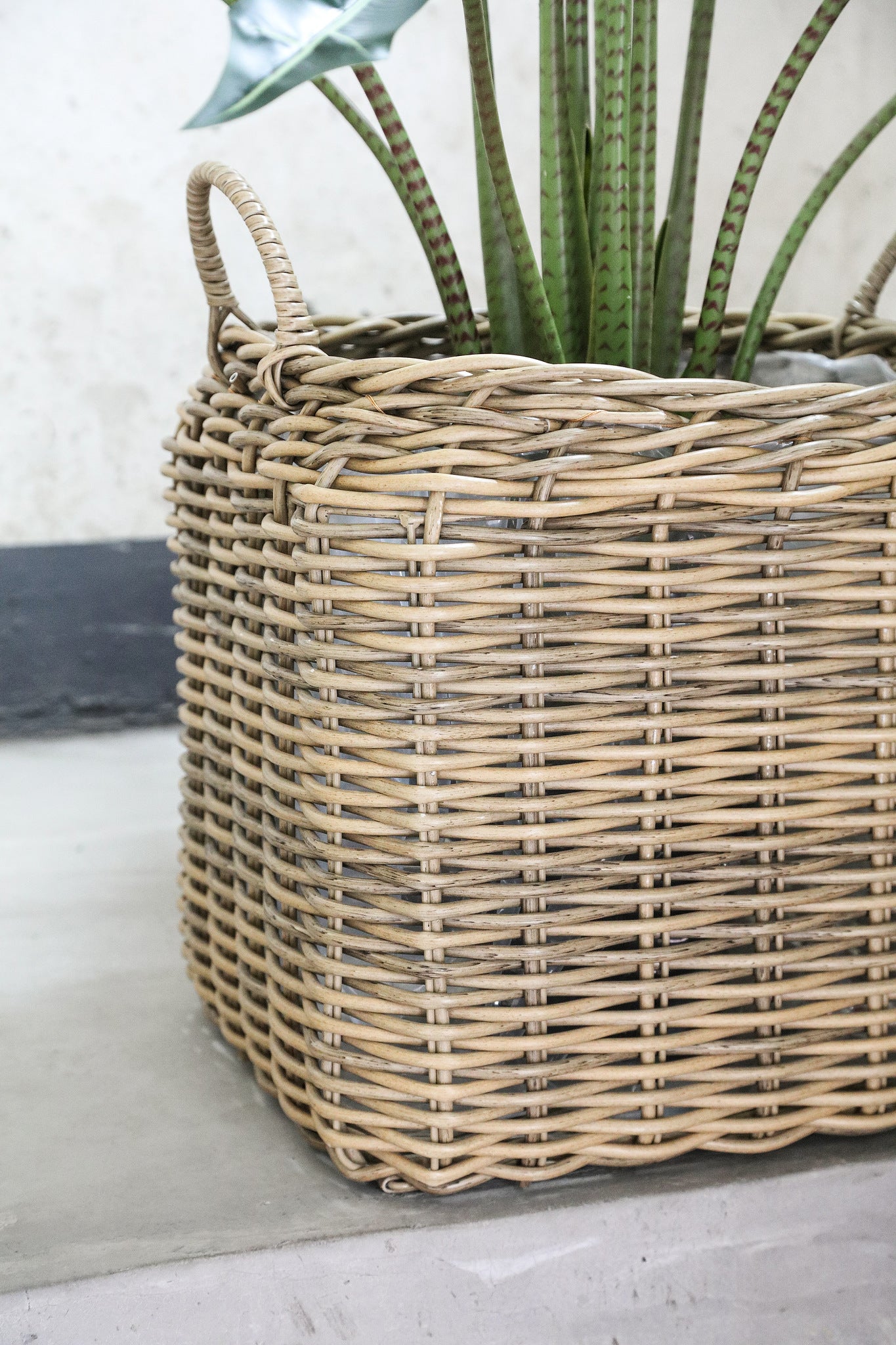 Jezzelle Natural PE Woven Basket Square Set Of 2