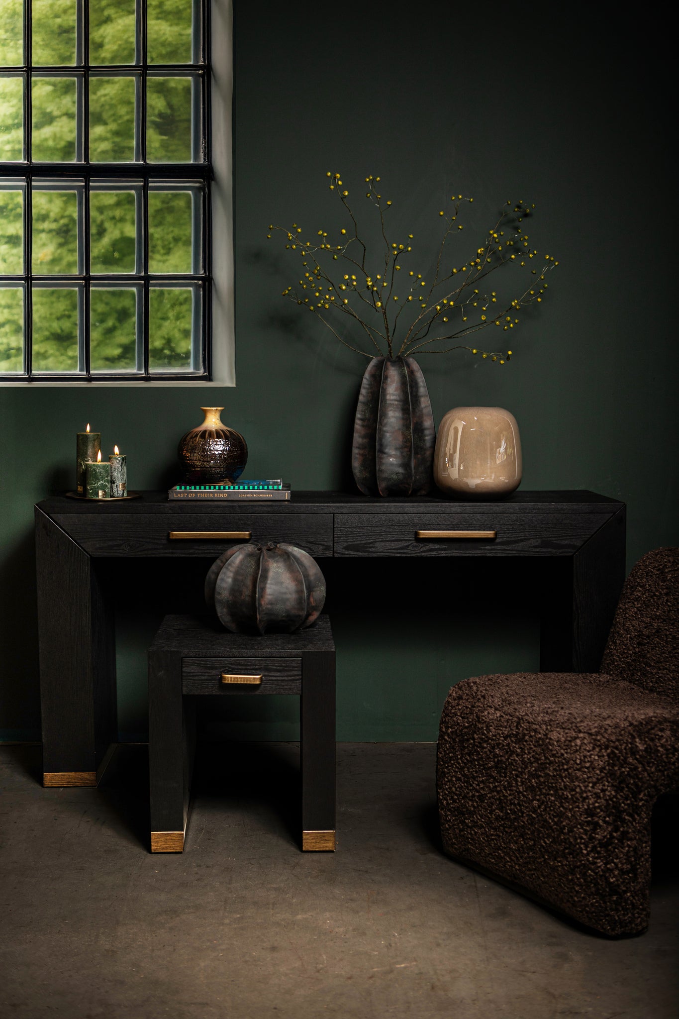 Tiess Black Wooden Veneer Bed Sidetable 1 Drawer