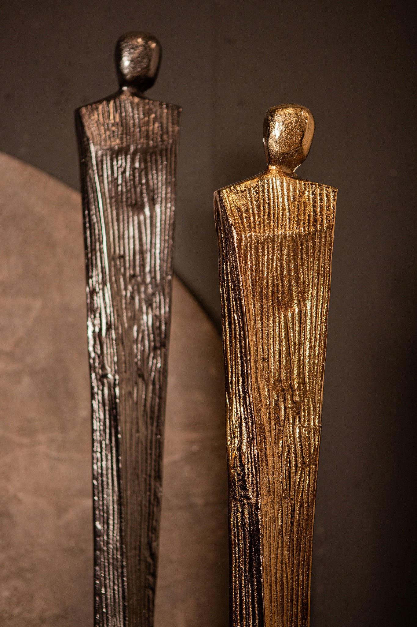 Symon BrownGold Alu Man Shape Statue S