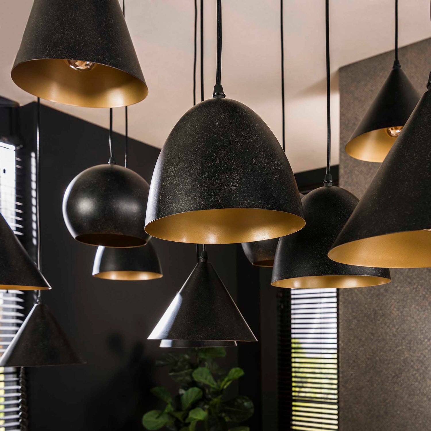 Hanglamp met 18 lampen XXL metalen kap - 145x60x150 cm - Artic Zwart - Metaal