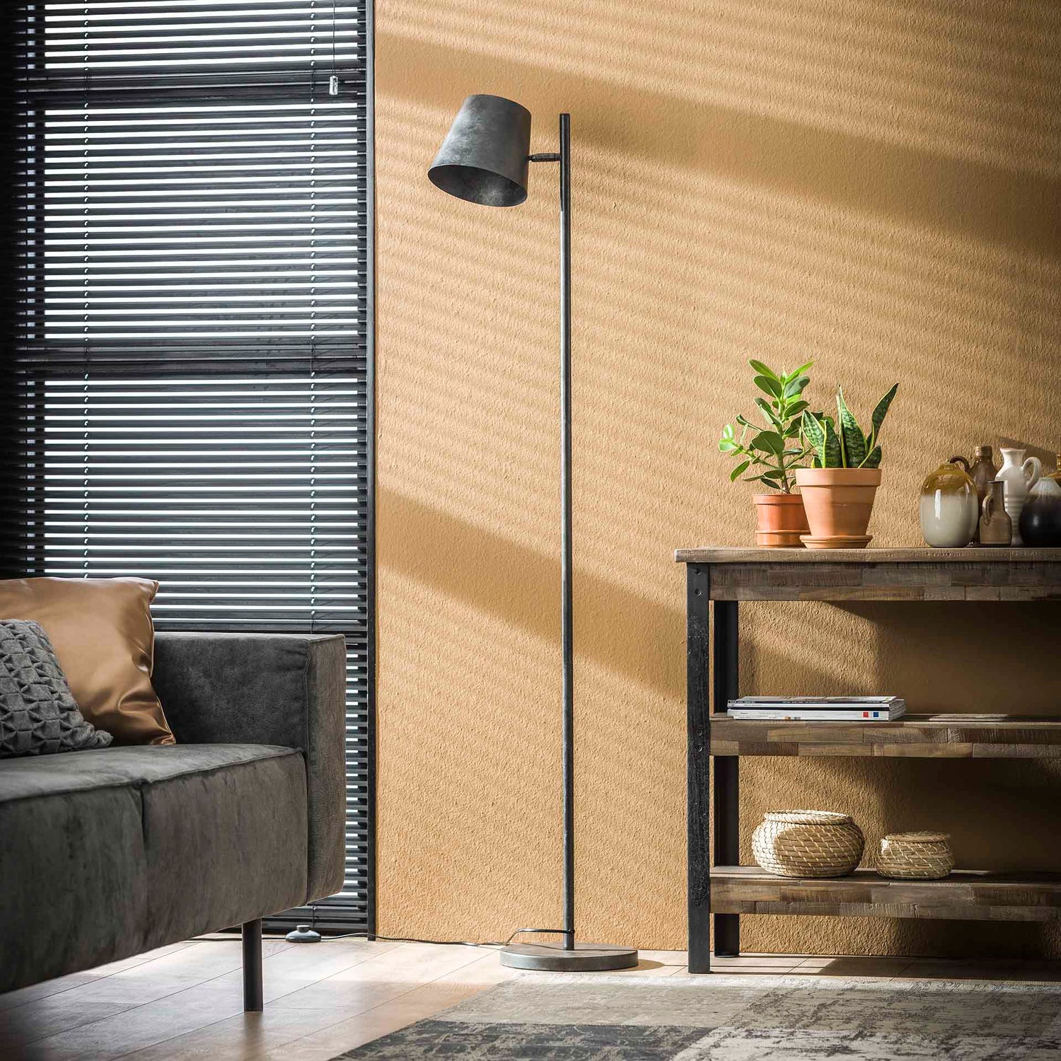 Vloerlamp met 1 lamp verstelbare metalen kap - 37x18x157 cm - Charcoal