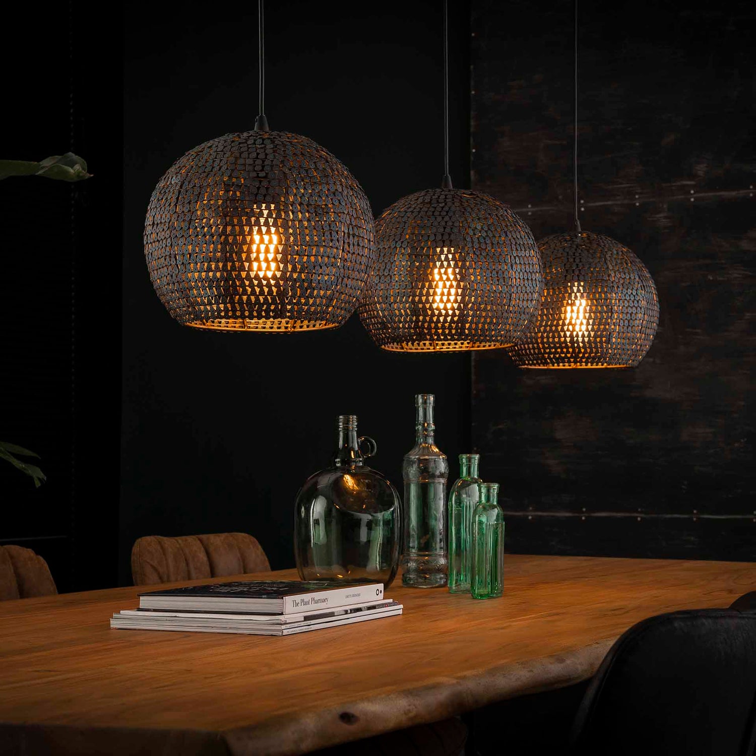 Hanglamp met 3 Lampen Ø26 Armor Half Rond - 128x26x150 cm - Zwart Bruin