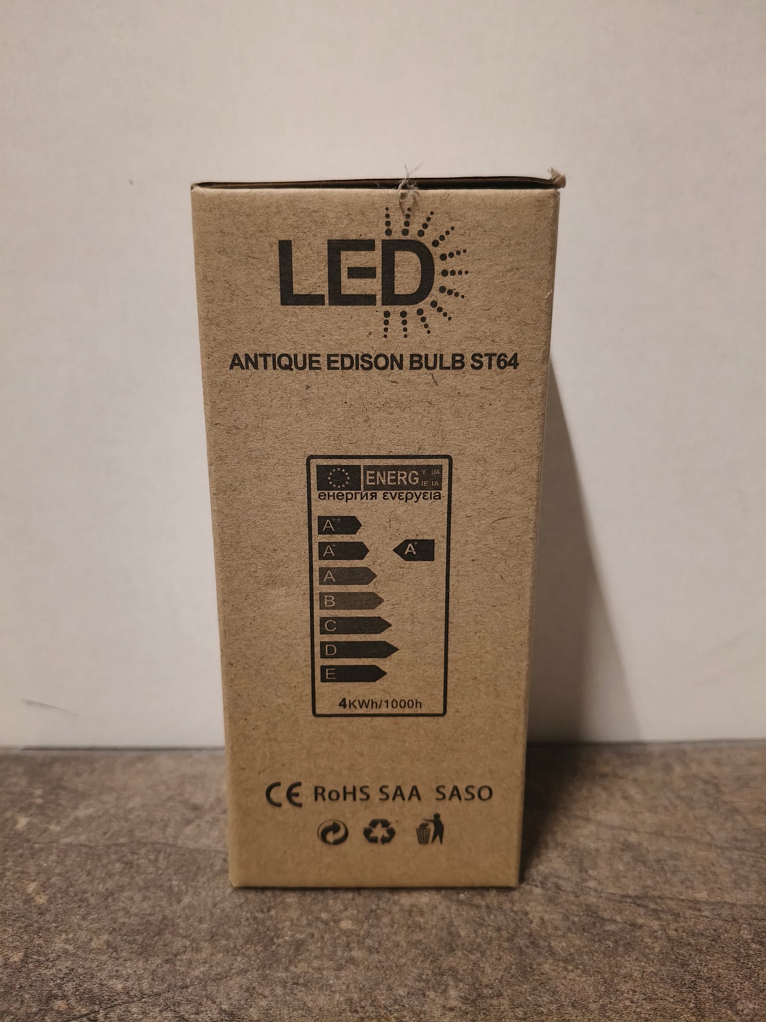 ACTIE: Huismerk LED E27 lichtbron ST64