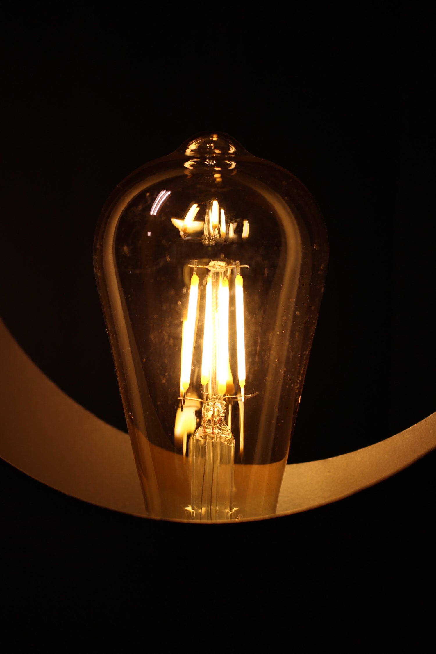 ACTIE: Huismerk LED E27 lichtbron ST64
