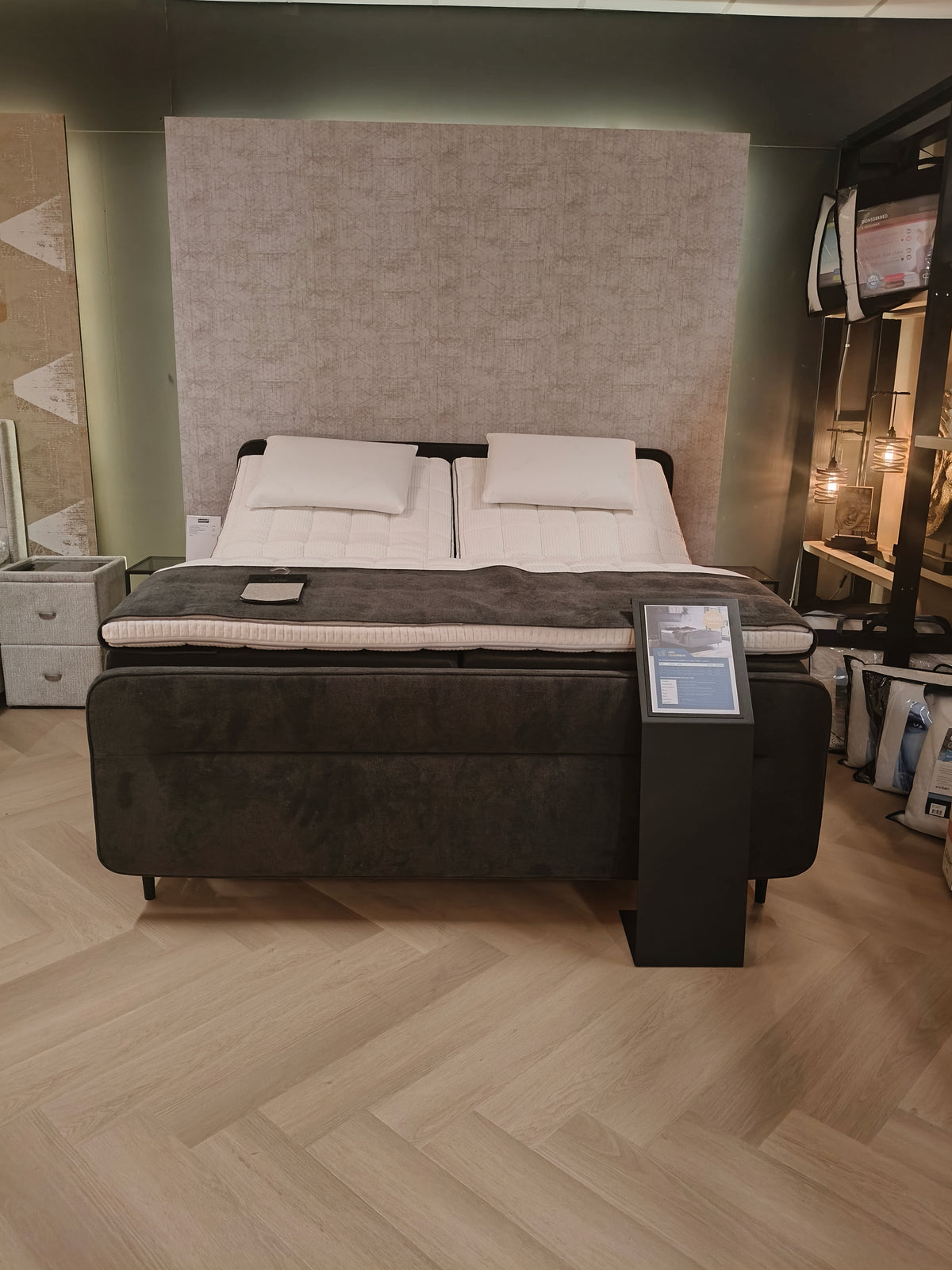 Boxspring V3300 elektrisch - 180x200cm - Cyber 66 Graphite