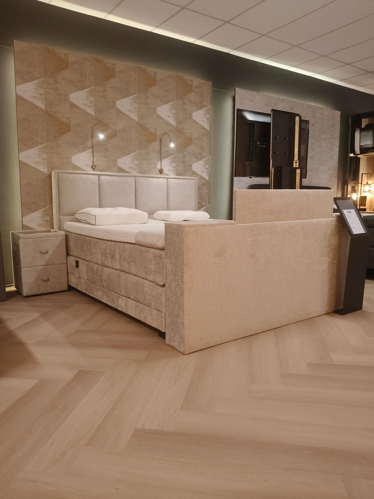 Boxspring Dumas Elektrisch - TV-lift - Fusion 196 Shell - 180x200cm