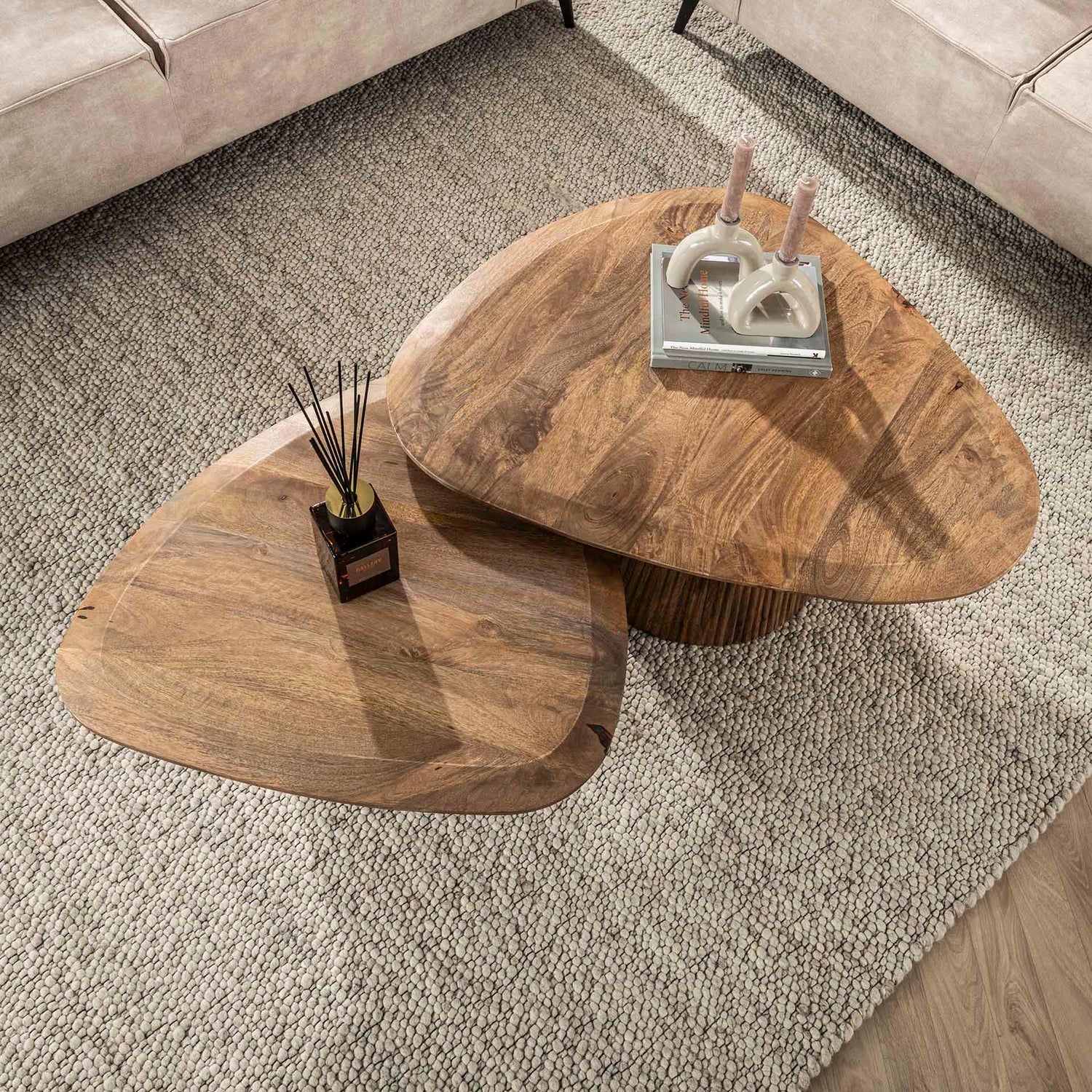 Salontafel Wave - Driehoekig blad - Set van 2 - Zandkleur - Mango