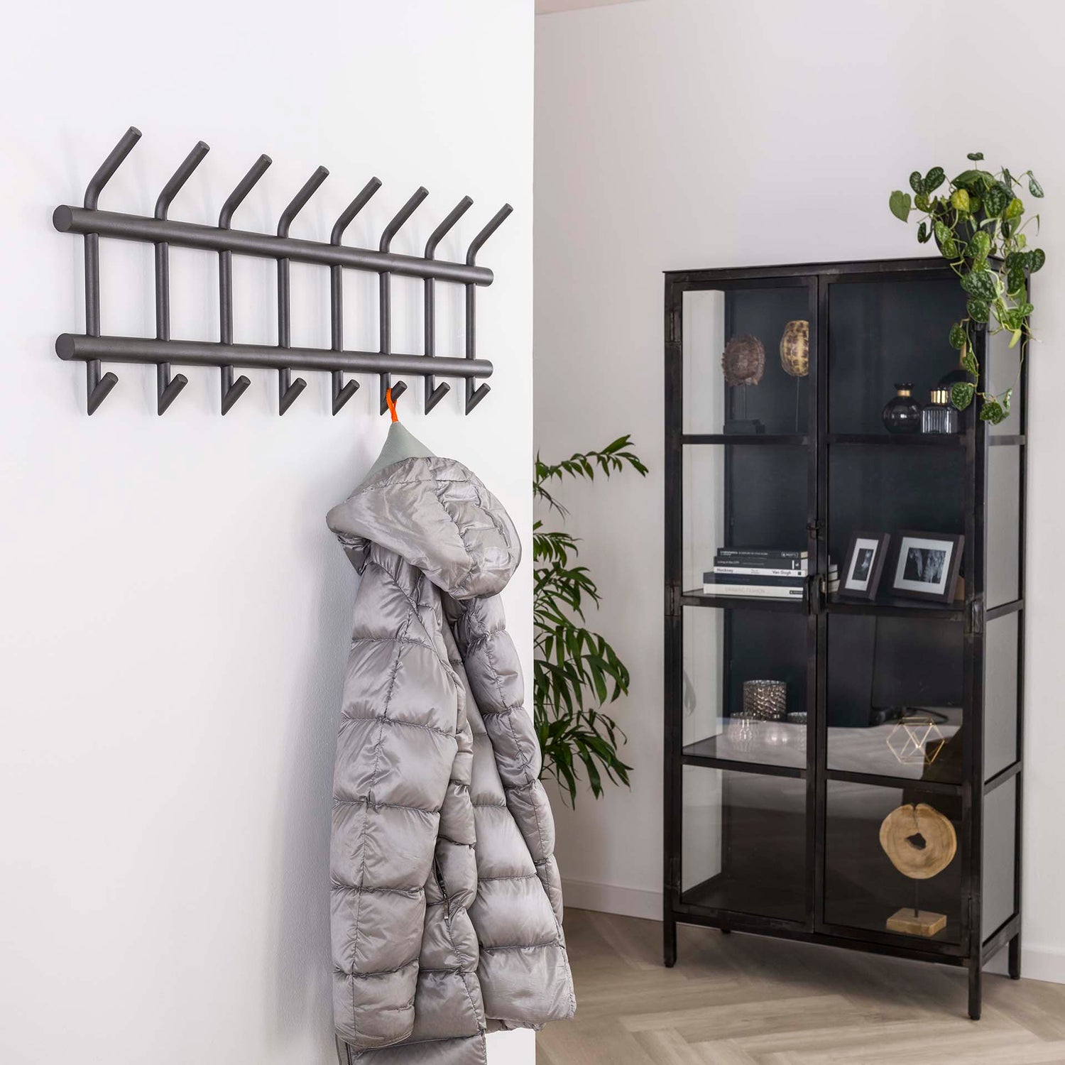 Garderobe met 8 Haken Ronde Buis - 90x10x34 cm - Donkergrijs Mat