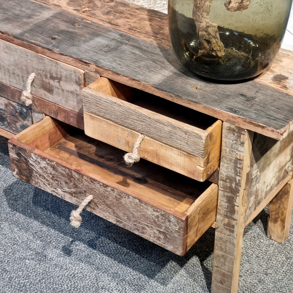 Sideboard Antique