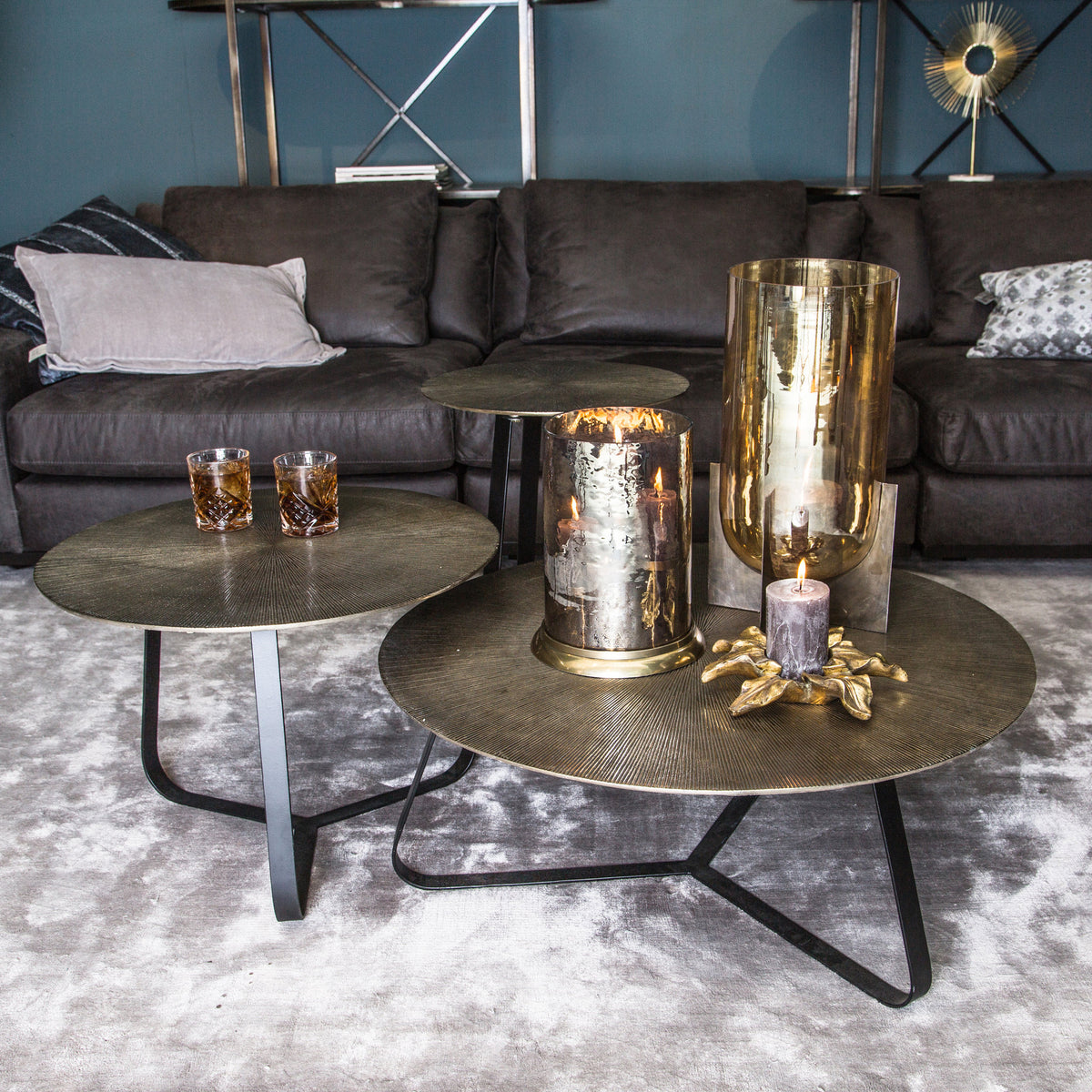 Kae Gold Alu Black Iron Round Coffee Table M