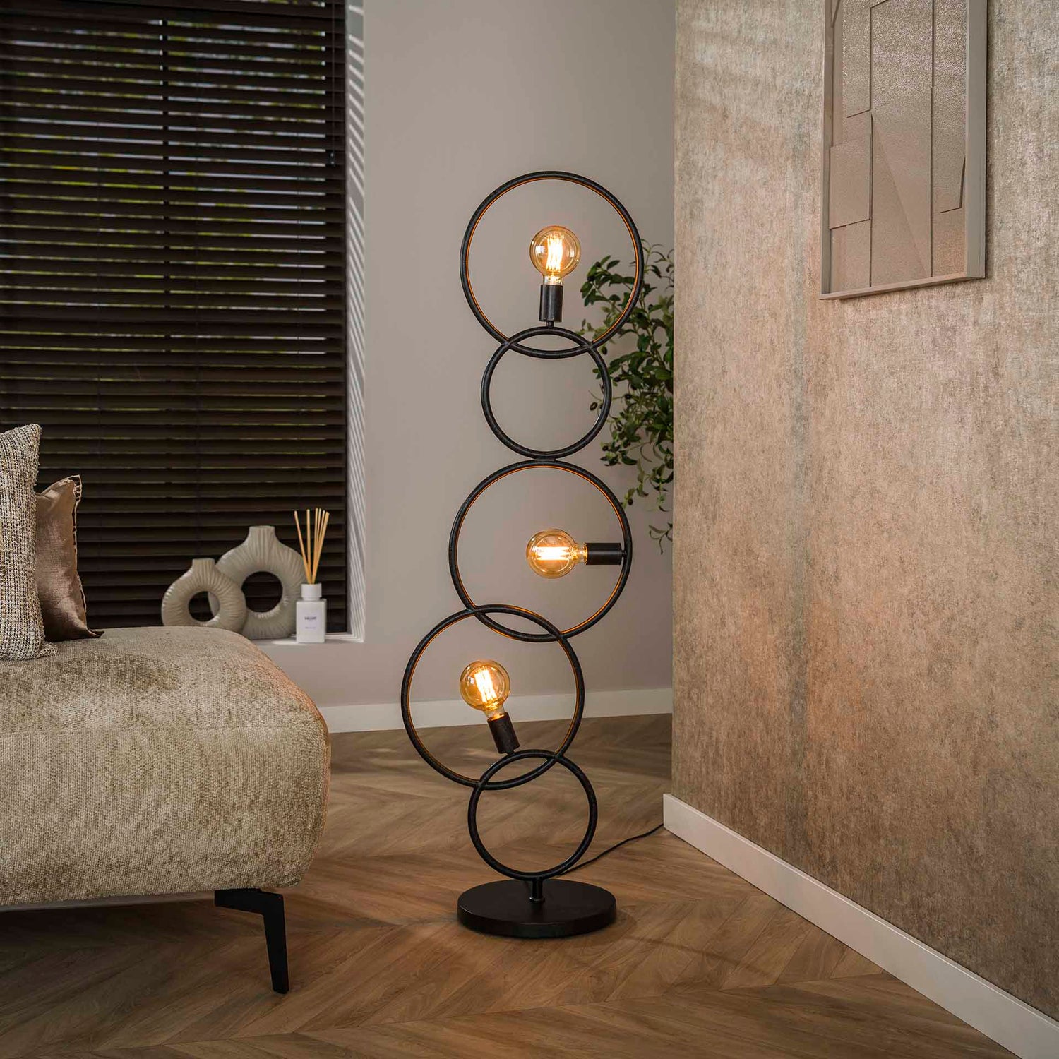 Vloerlamp Loop met 3 lampen - 44x30x140 cm - Artic Zwart