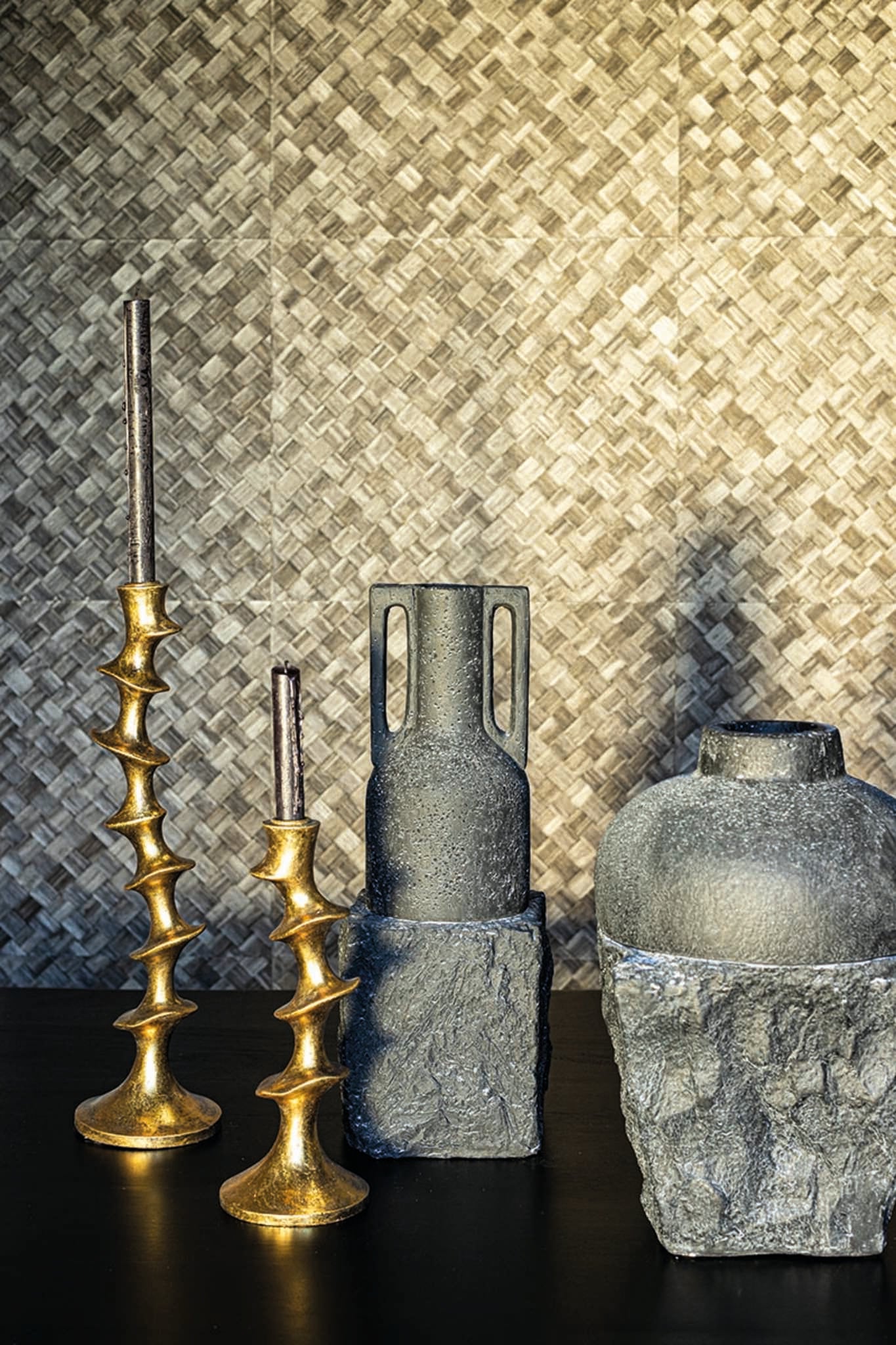 Movy Gold Poly Candle Holder L