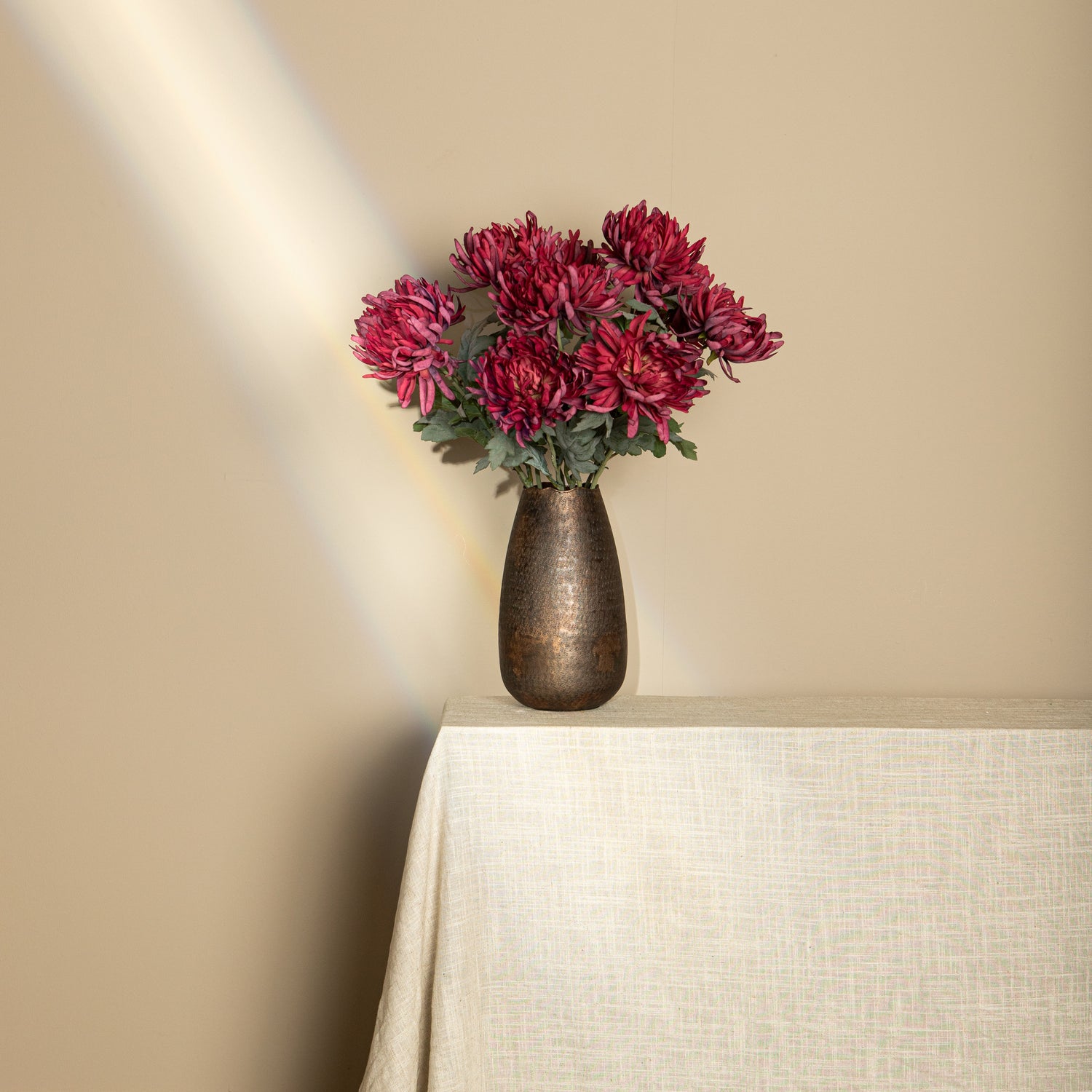 Garden Flower Burgundy Spider Mum Stem Flocked