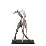 Skye Black Alu Statue Giraffe Shaped Small