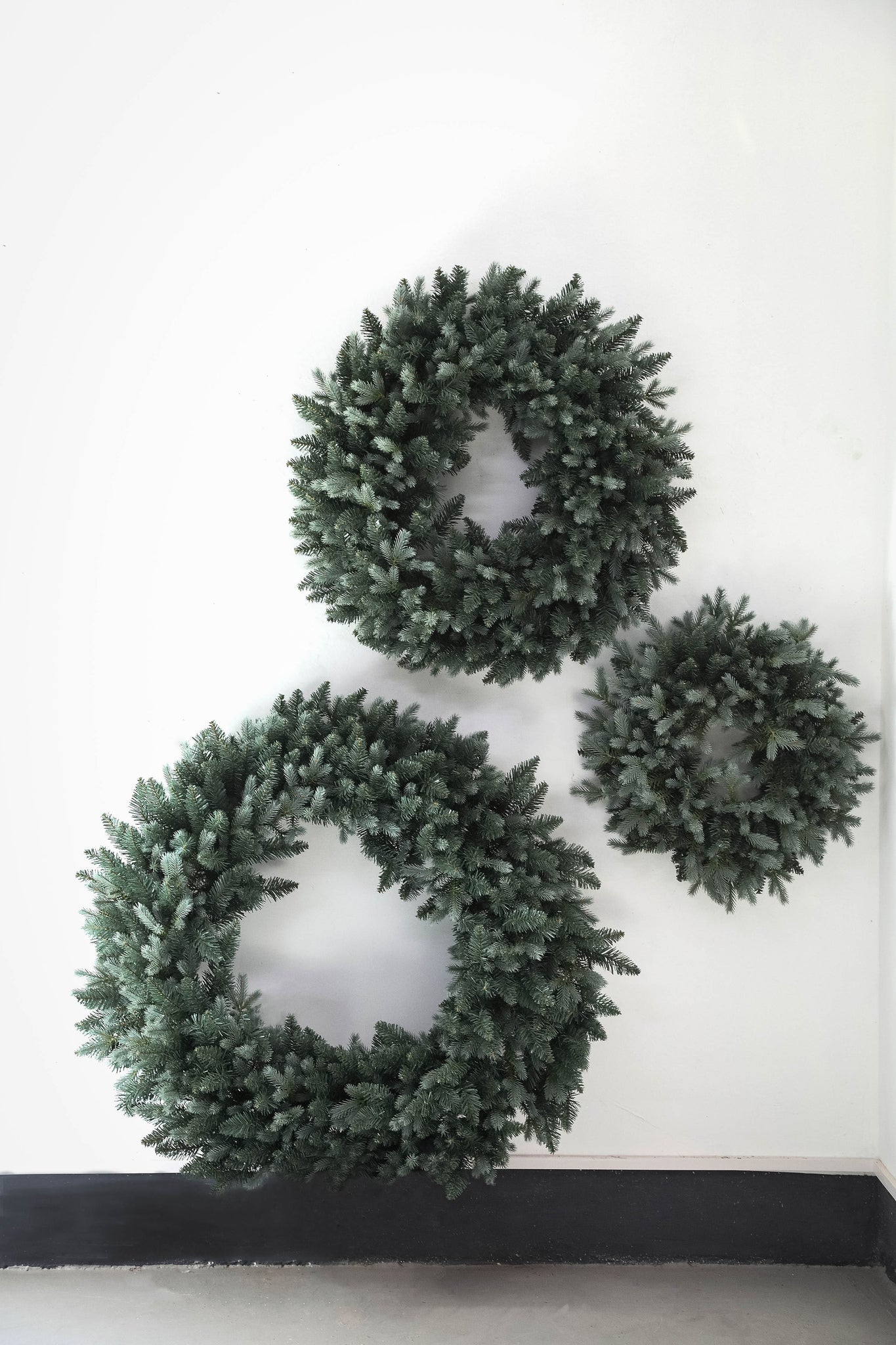 Ceriah Green PVC And PE Mix Wreath Round S