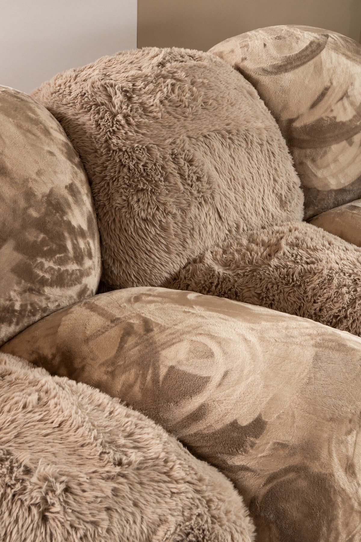Curvae Sofa Lush Taupe