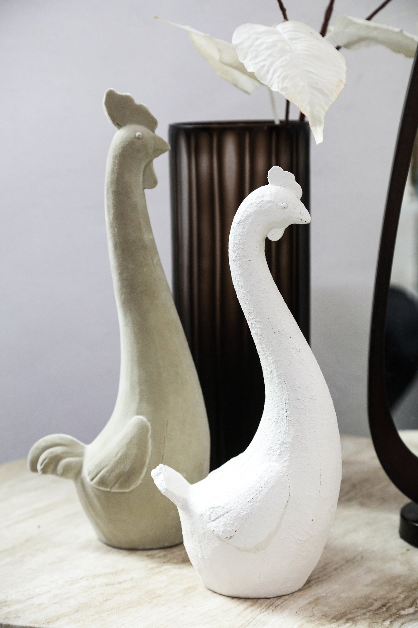 Smita Cream Poly Chicken Shaped Statue