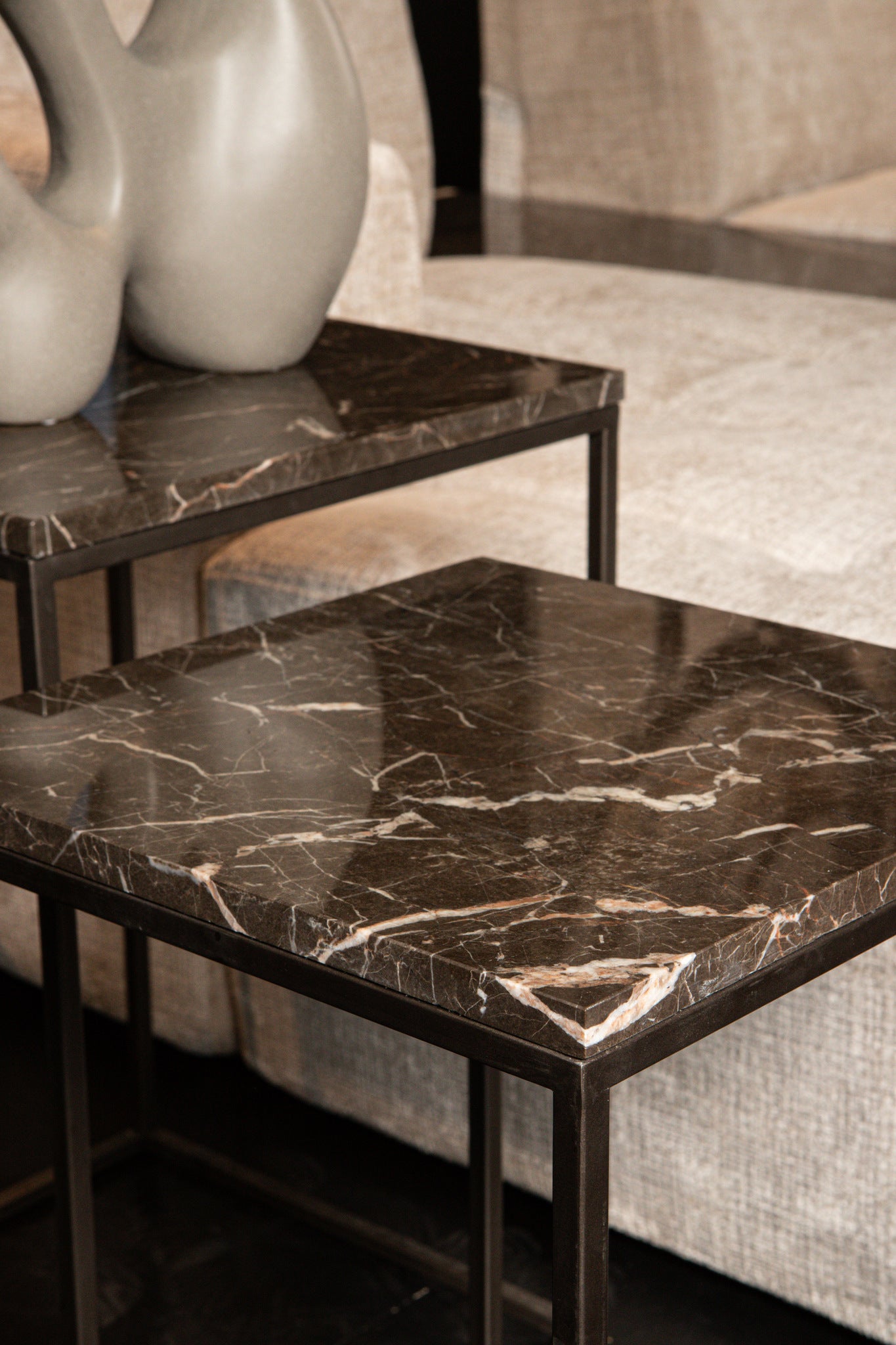 Volos Set Of 2 Side Tables Brown Marble