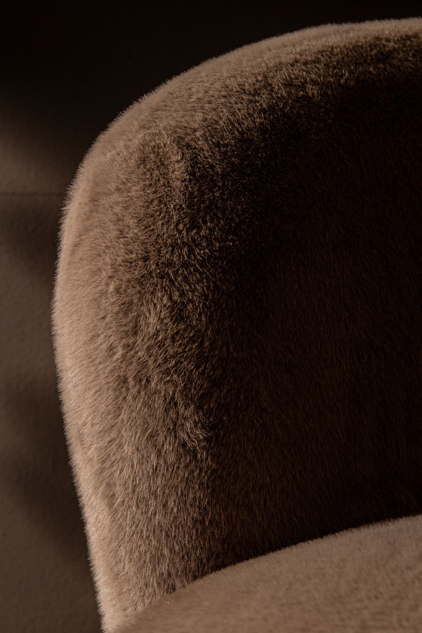 Aphrodite Mocca Fauteuil Fur