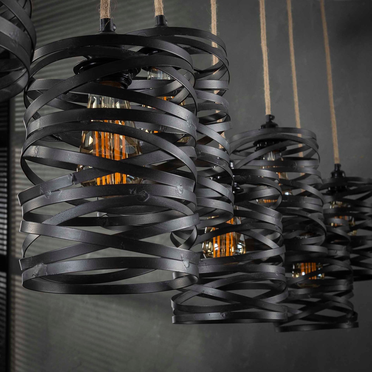 Hanglamp met 7 Lampen Twist Wikkel XL - 175x15x150 cm - Slate Grey