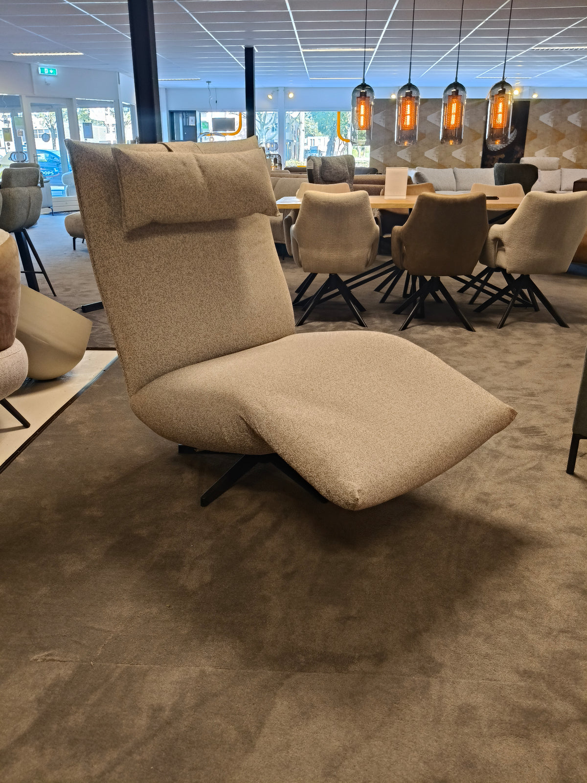 Chill-Line Relaxfauteuil Indi - Stof Loire Light Taupe - Manueel verstelbaar